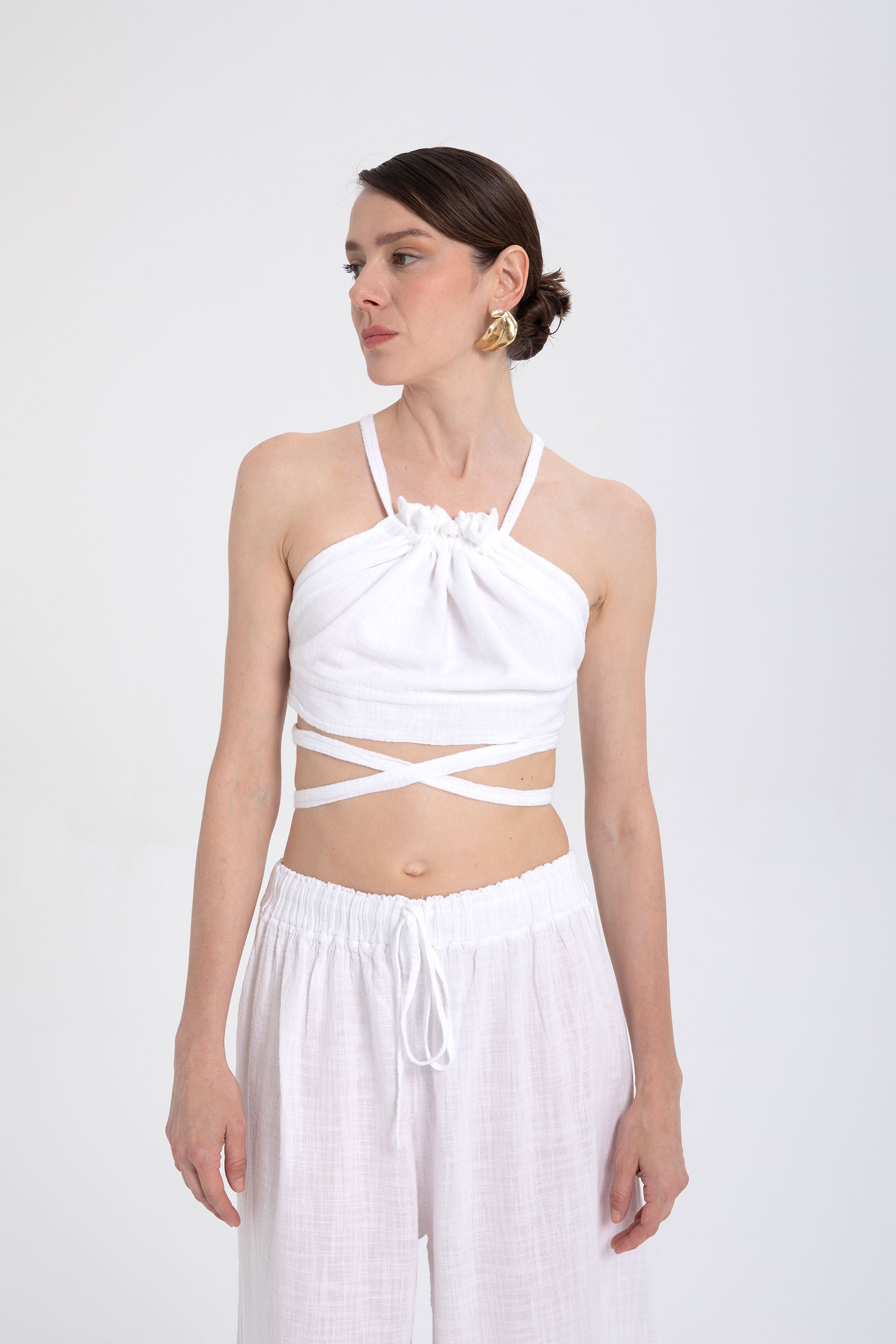 Sırtı Bağcıklı Önden Büzgülü Crop Top