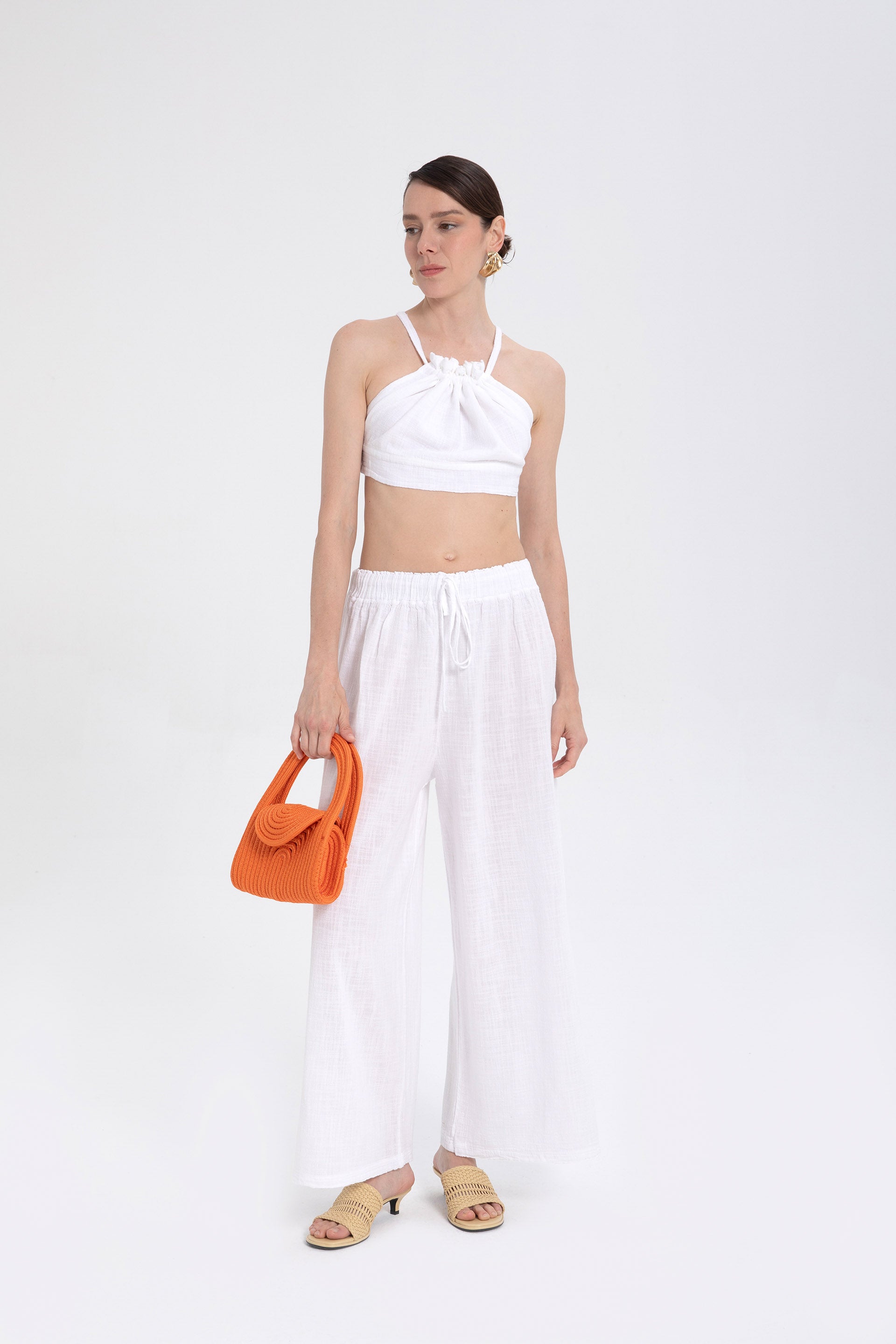 Sırtı Bağcıklı Önden Büzgülü Crop Top