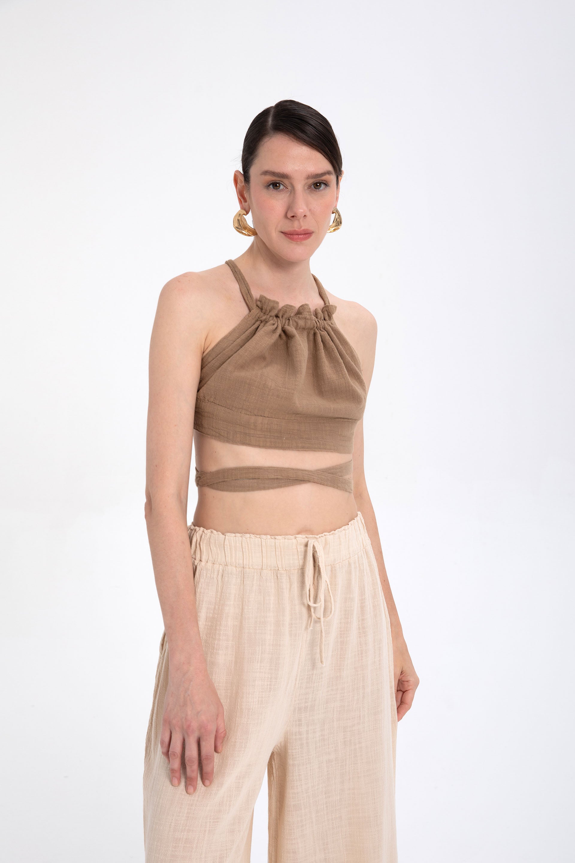 Sırtı Bağcıklı Önden Büzgülü Crop Top