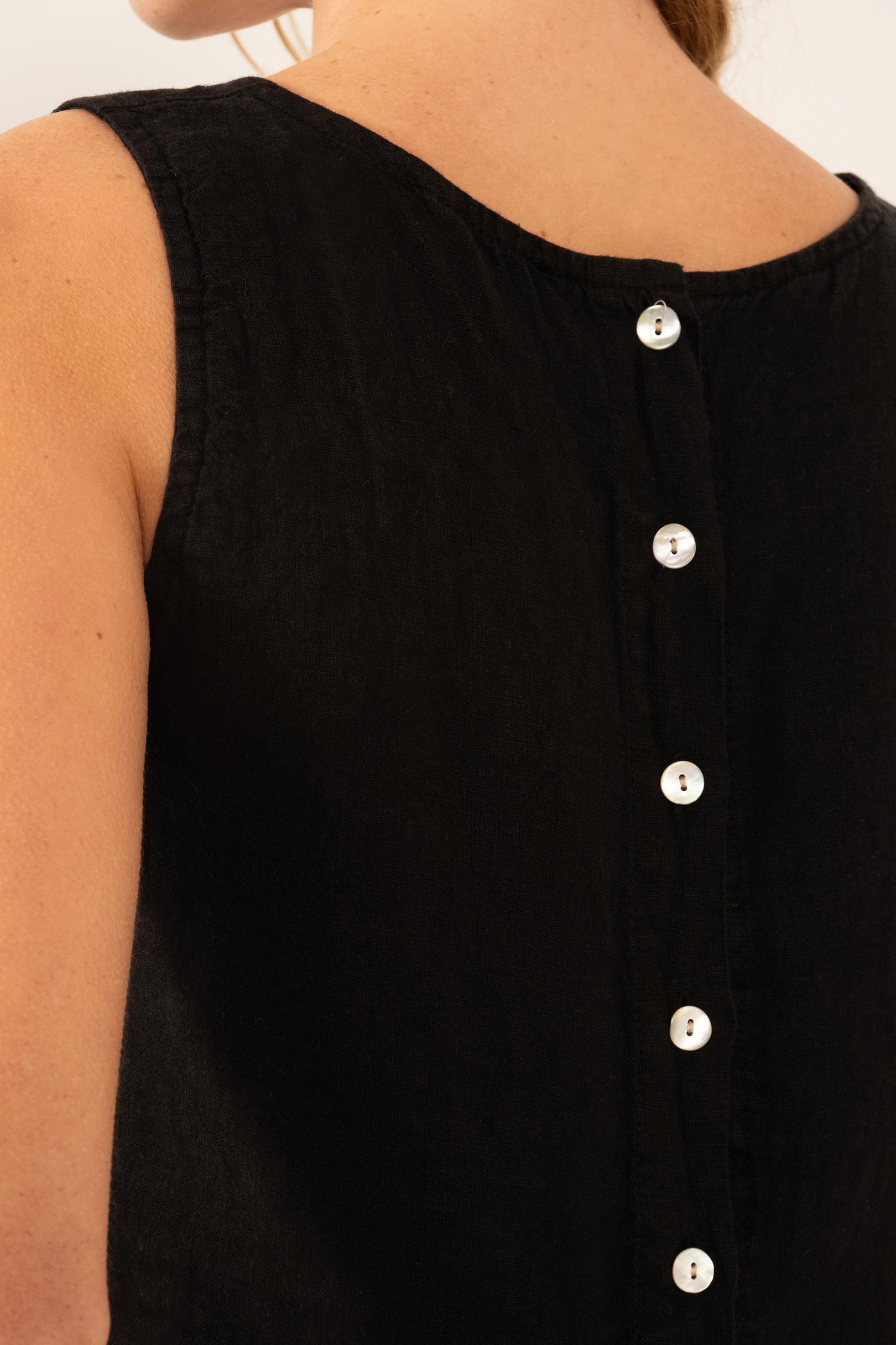 Saf Keten Arkadan Düğmeli Crop #renk_Siyah