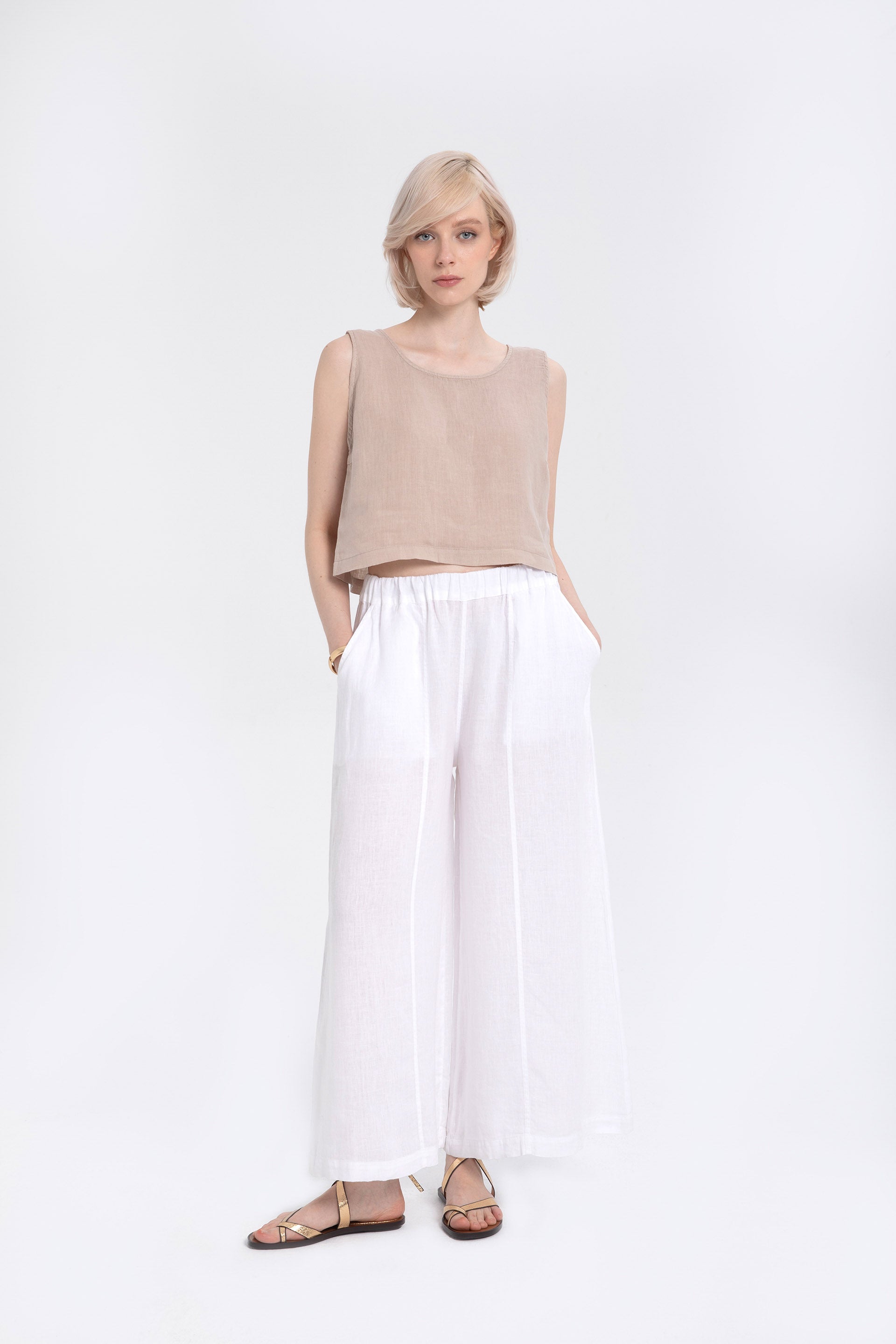 Saf Keten Arkadan Düğmeli Crop #renk_Flax