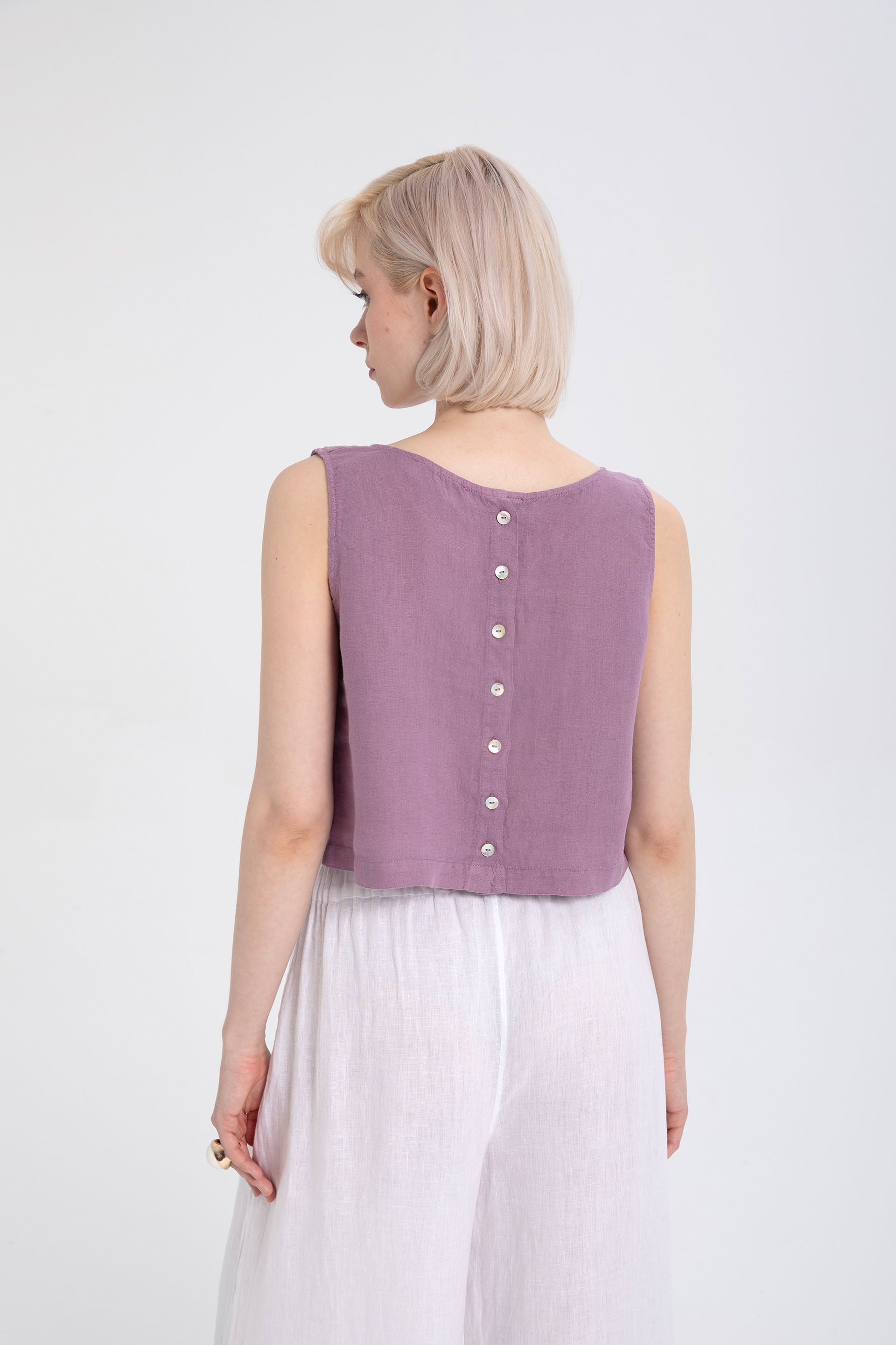 Saf Keten Arkadan Düğmeli Crop #renk_Mor