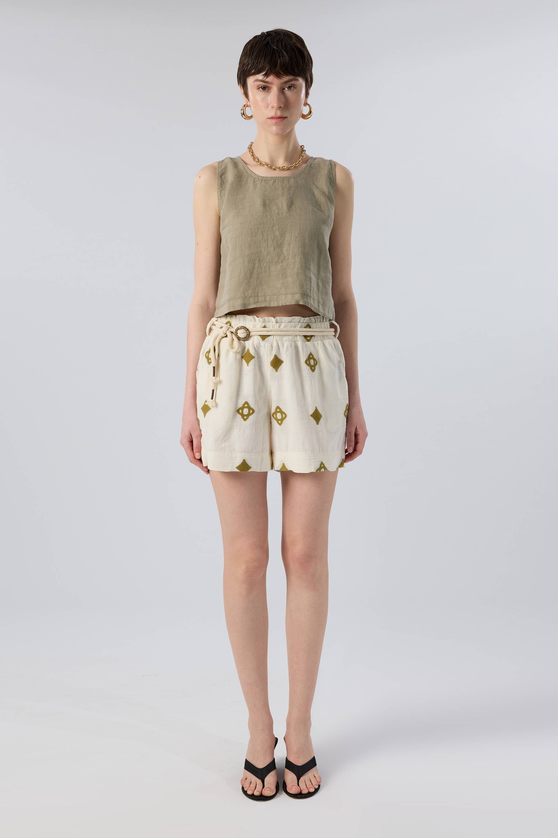 Saf Keten Arkadan Düğmeli Crop #renk_Olive
