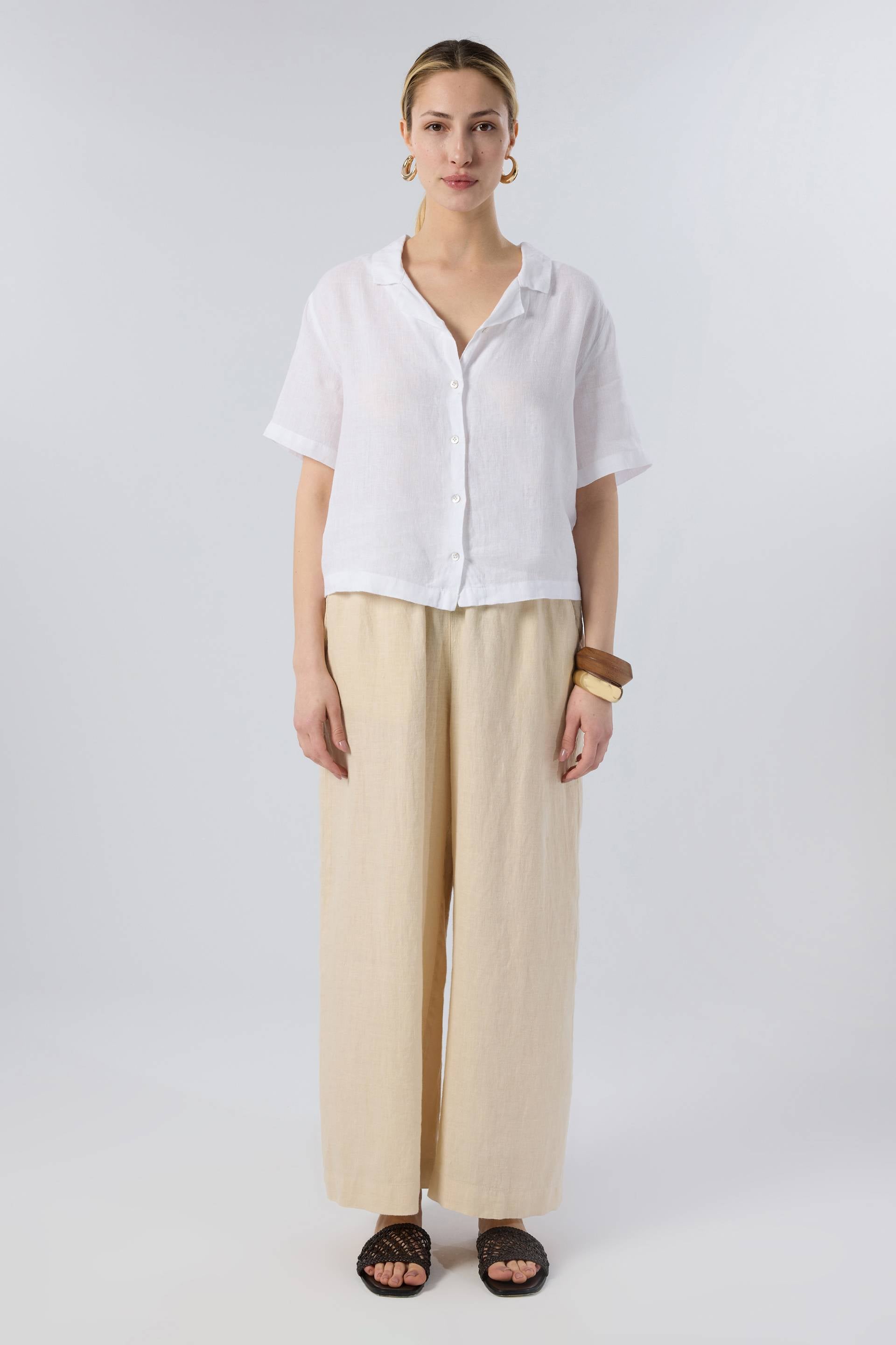 Yatık Yakalı Kısa Kollu Keten Kadın Gömlek #renk_Beyaz