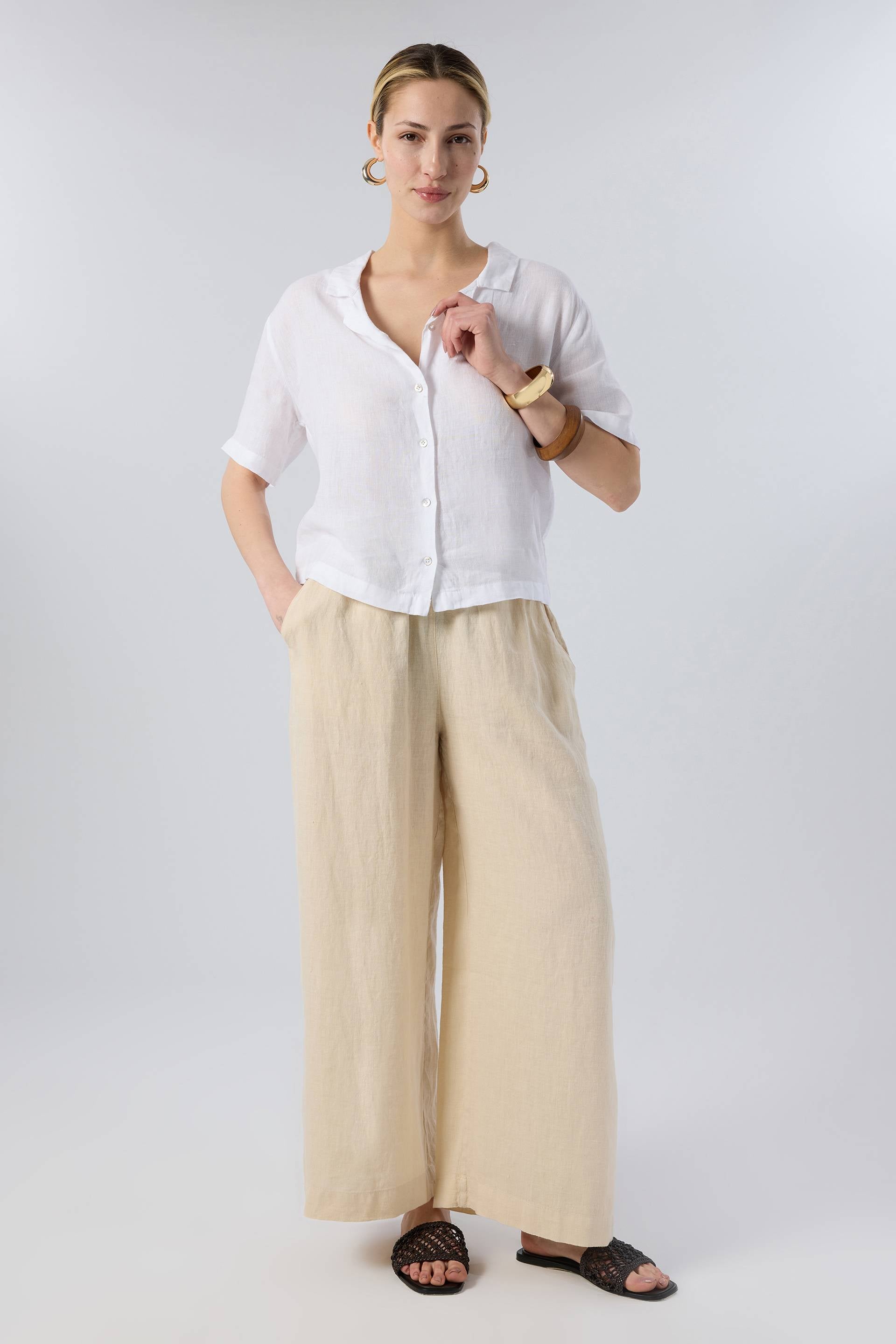 Yatık Yakalı Kısa Kollu Keten Kadın Gömlek #renk_Beyaz