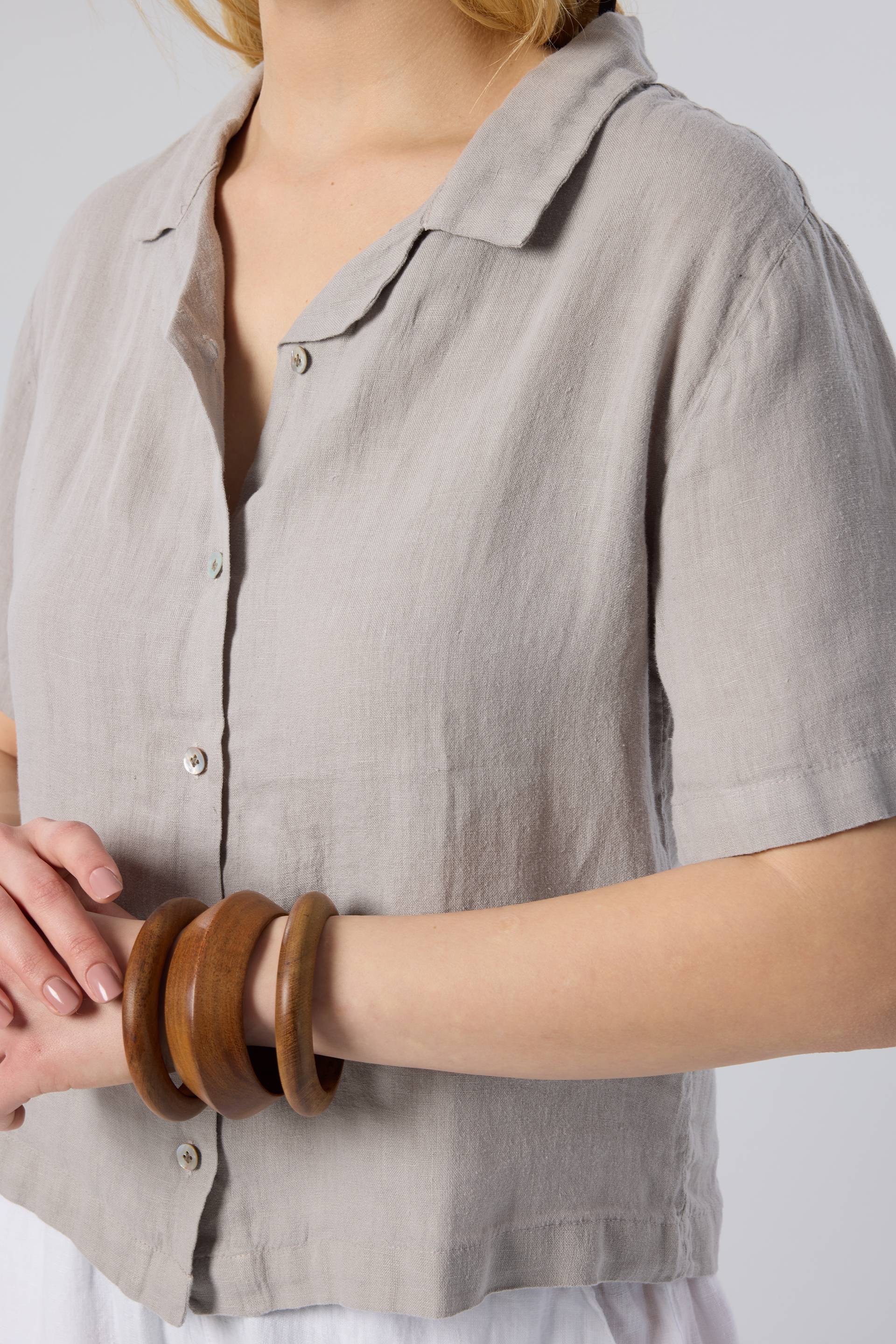 Yatık Yakalı Kısa Kollu Keten Kadın Gömlek #renk_Taş Gri