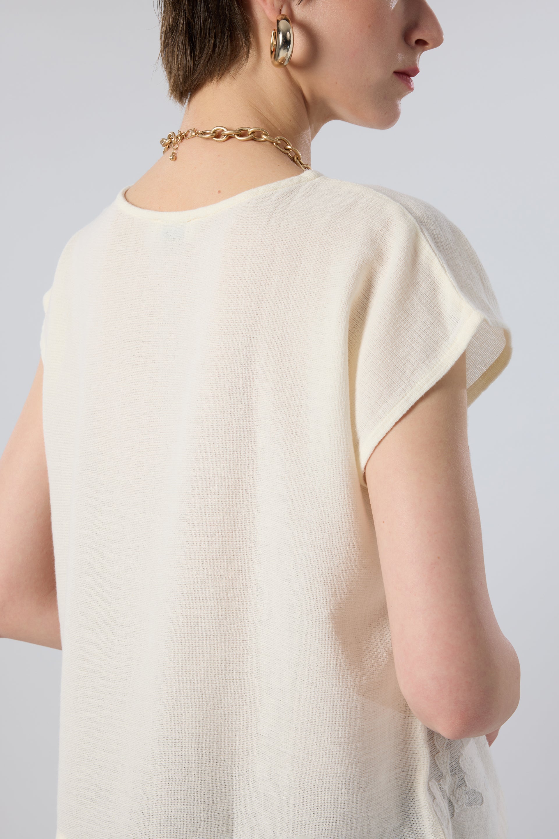 Palmiye Desenli Etamin Dokulu Düşük Omuzlu Bluz #renk_Doğal