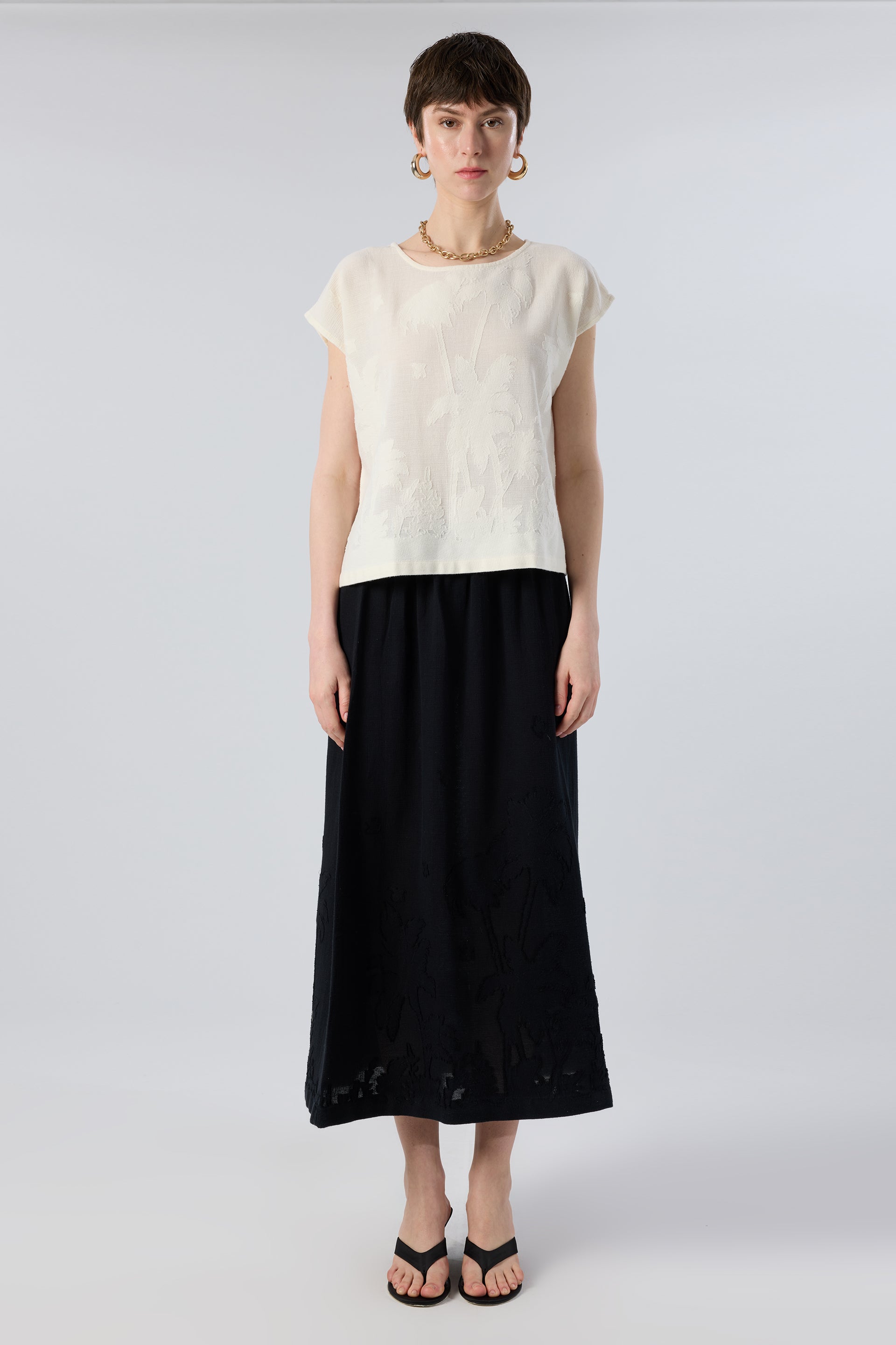 Palmiye Desenli Etamin Dokulu Düşük Omuzlu Bluz #renk_Doğal