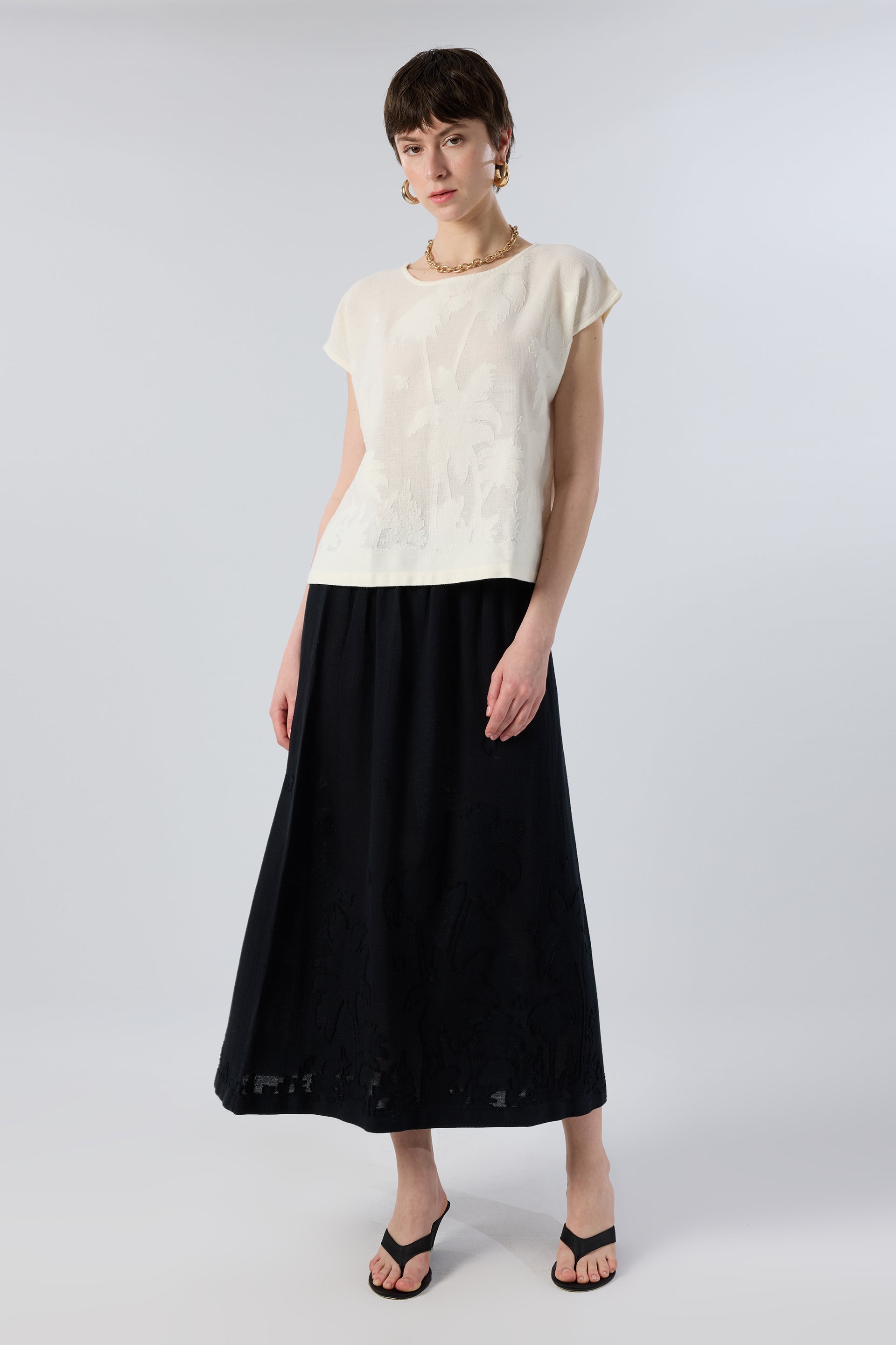 Palmiye Desenli Etamin Dokulu Düşük Omuzlu Bluz #renk_Doğal