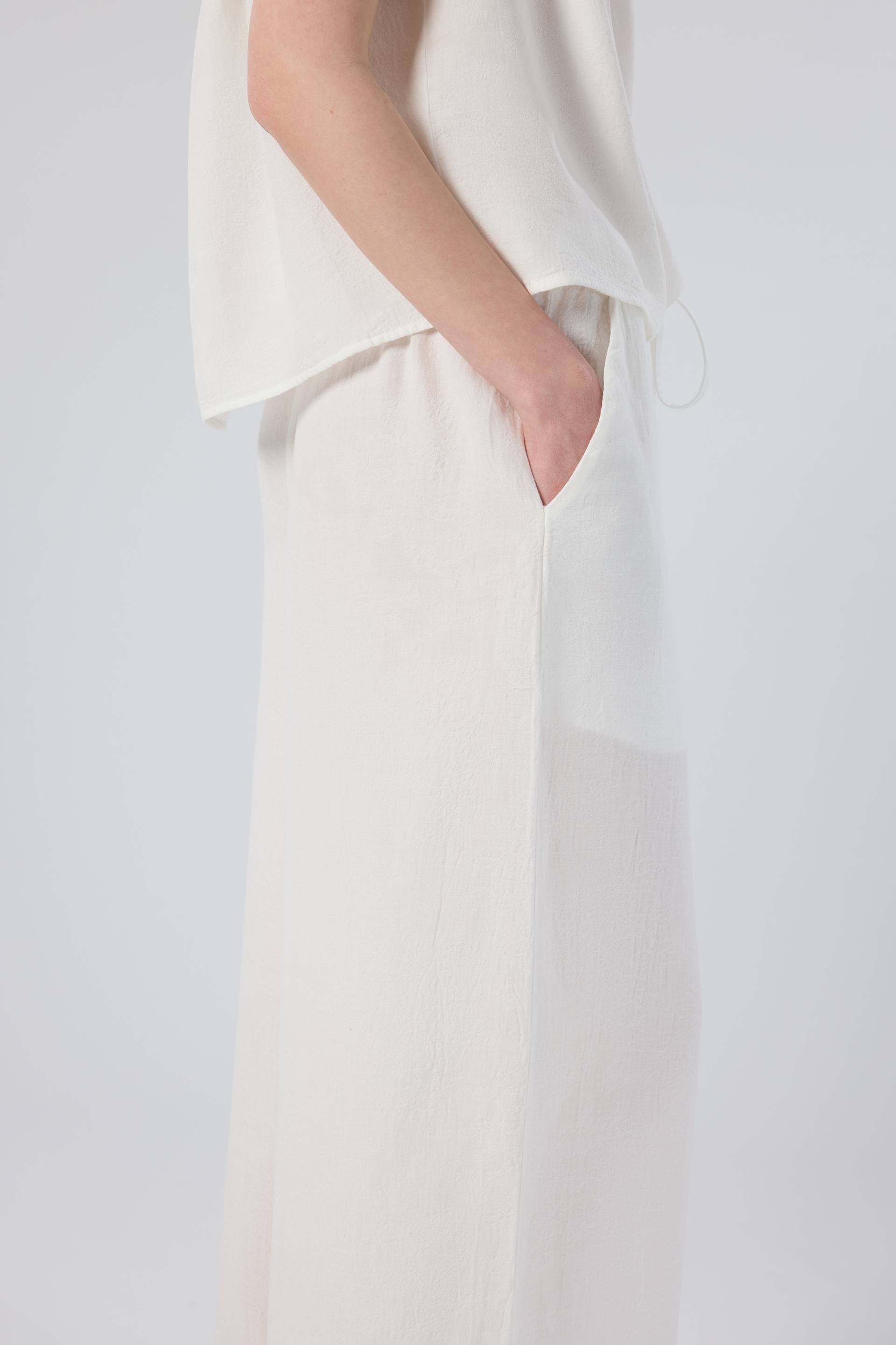 Luma Dokulu Tencel Pantolon #renk_Beyaz