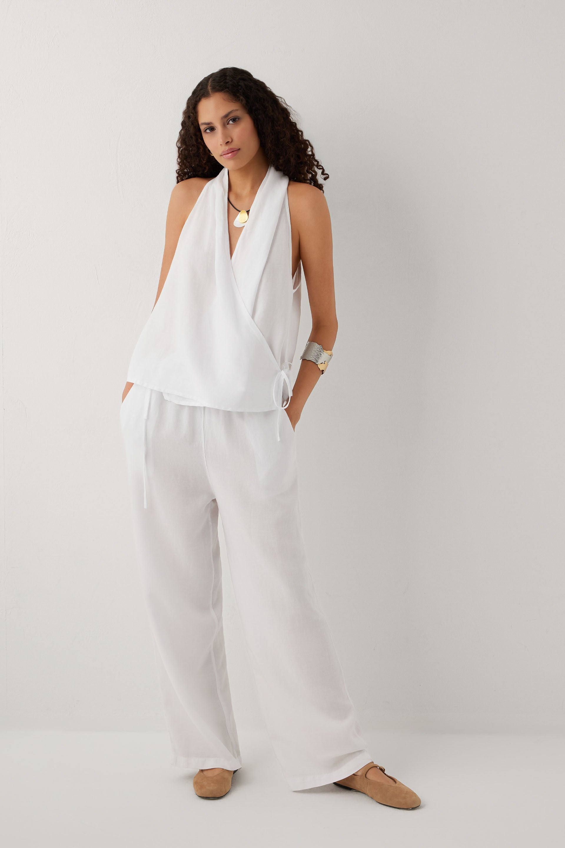 Linoflow Anvelop Yandan Bağlamalı Keten Tencel Karışımlı Kadın Bluz #renk_Beyaz
