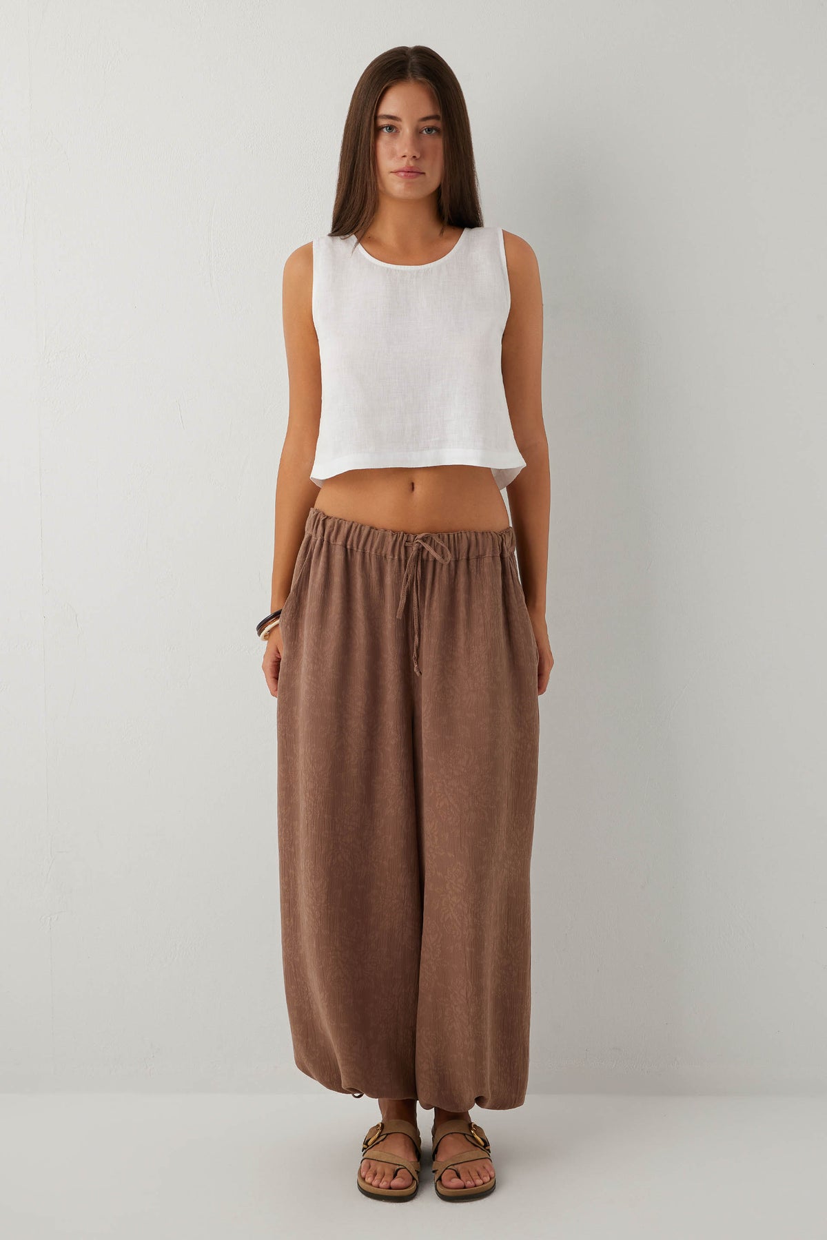 Luma Dokulu Tencel Pantolon #renk_Kahve