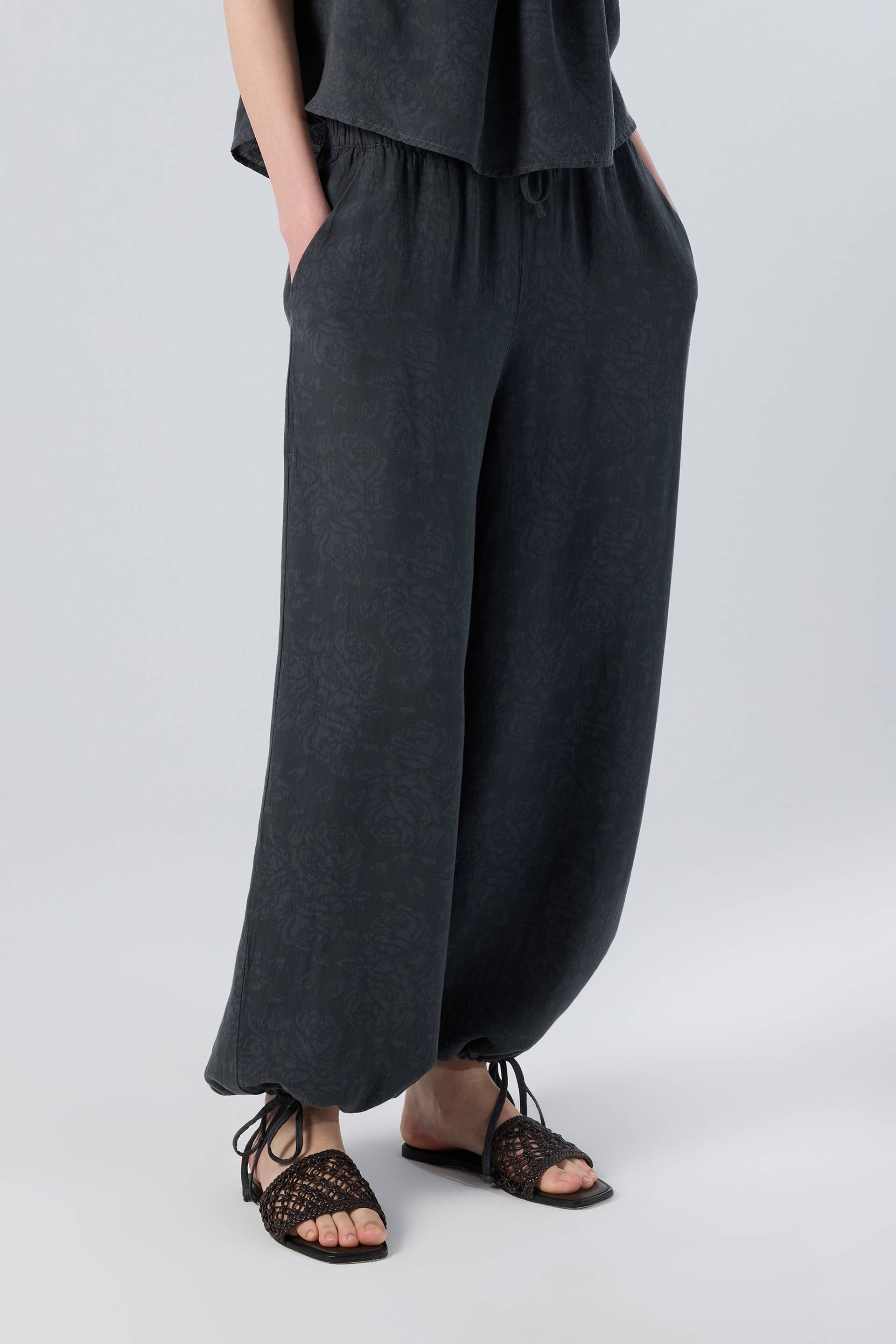 Luma Dokulu Tencel Askılı Bluz Pantolon #renk_Antrasit