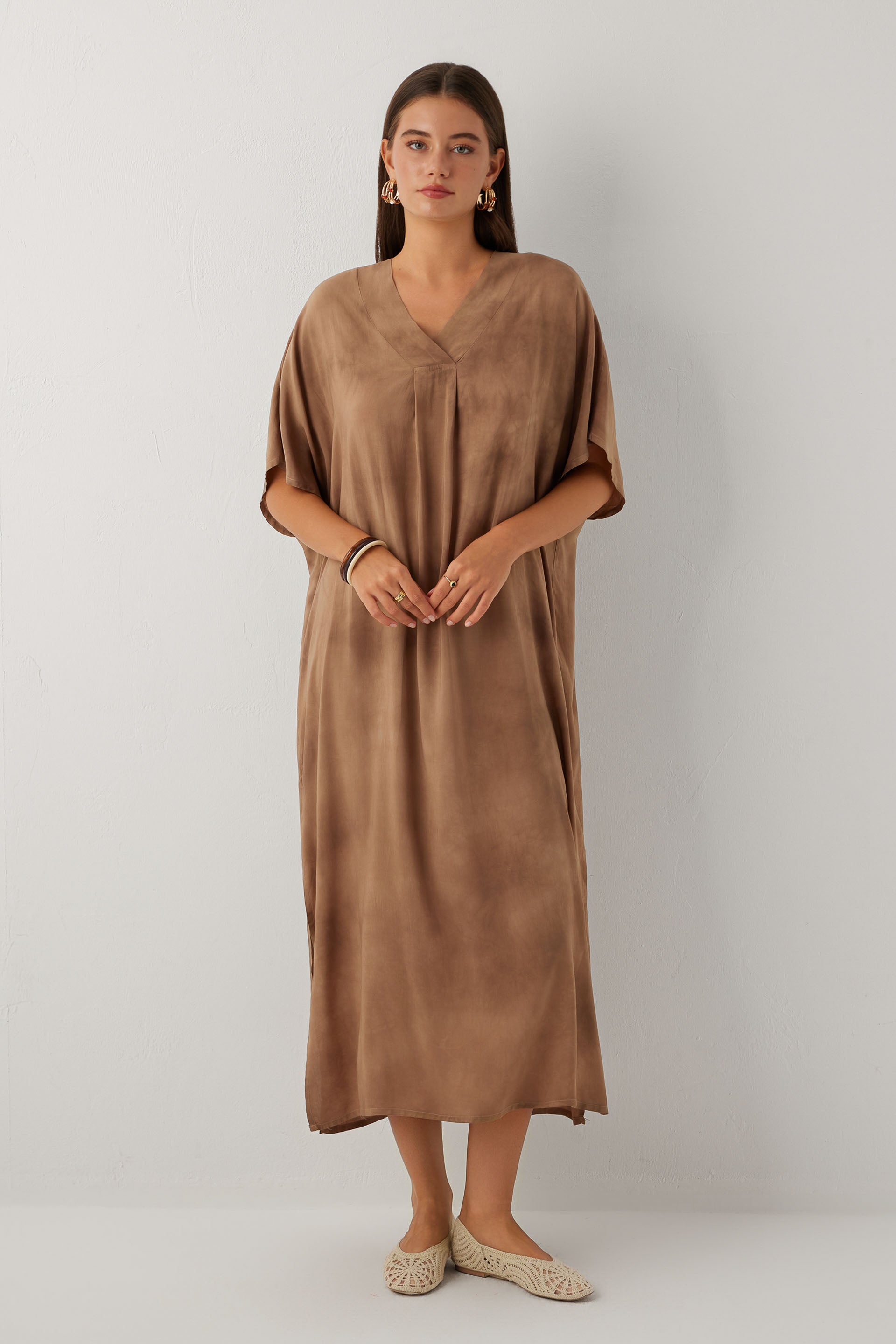 Earth Dye V Yaka Batik Maxi Elbise