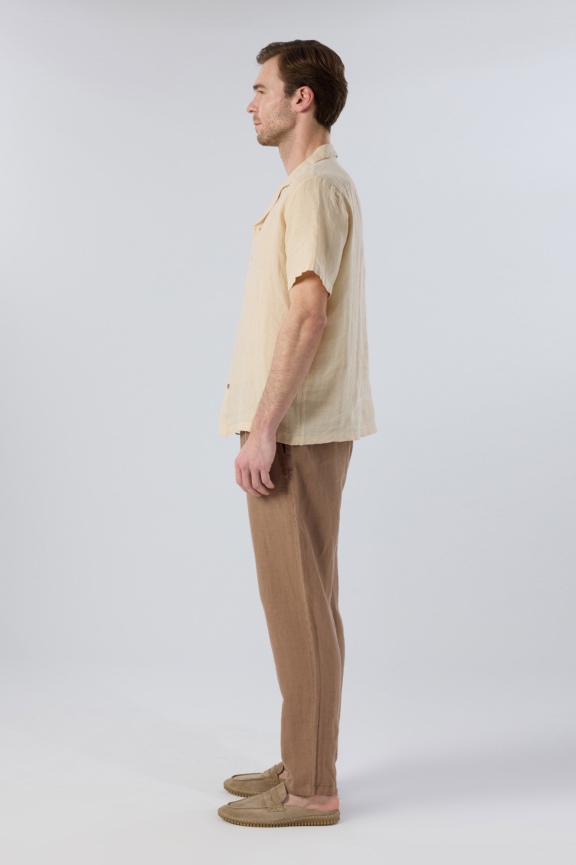 Yatık Yakalı Kısa Kollu Keten Erkek Gömlek #renk_Bej