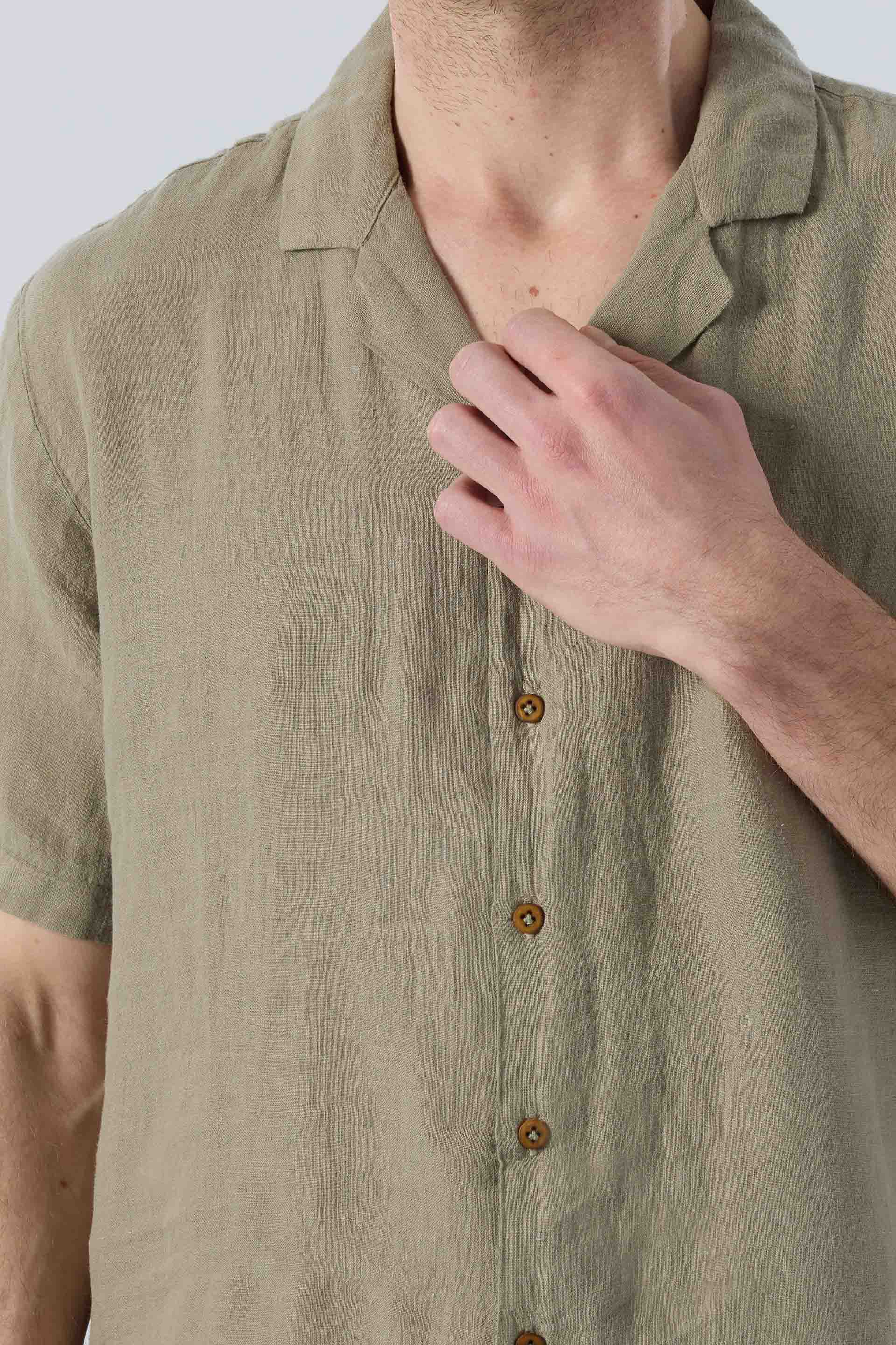 Yatık Yakalı Kısa Kollu Keten Erkek Gömlek #renk_Olive
