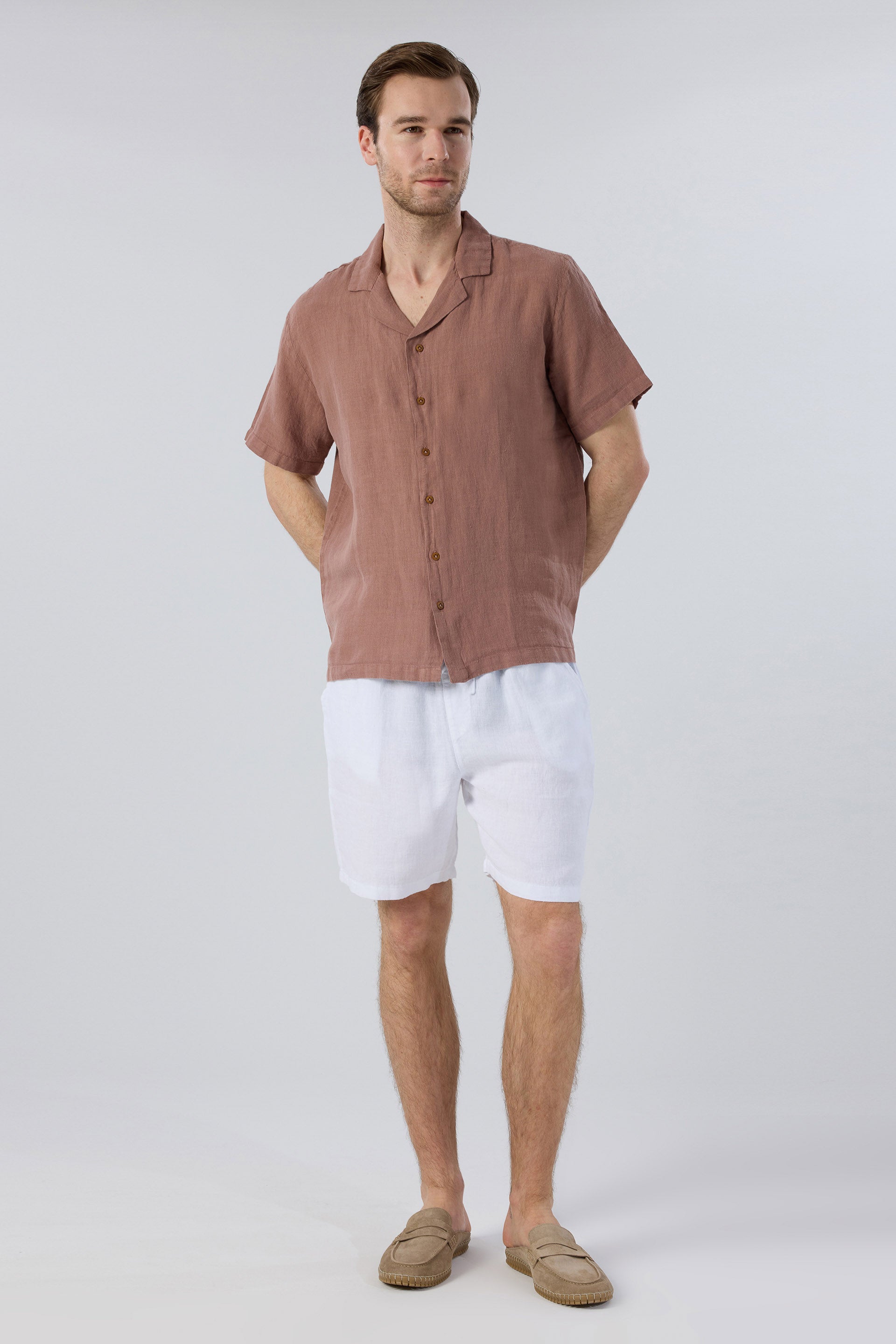 Yatık Yakalı Kısa Kollu Keten Erkek Gömlek #renk_Toprak Kahve
