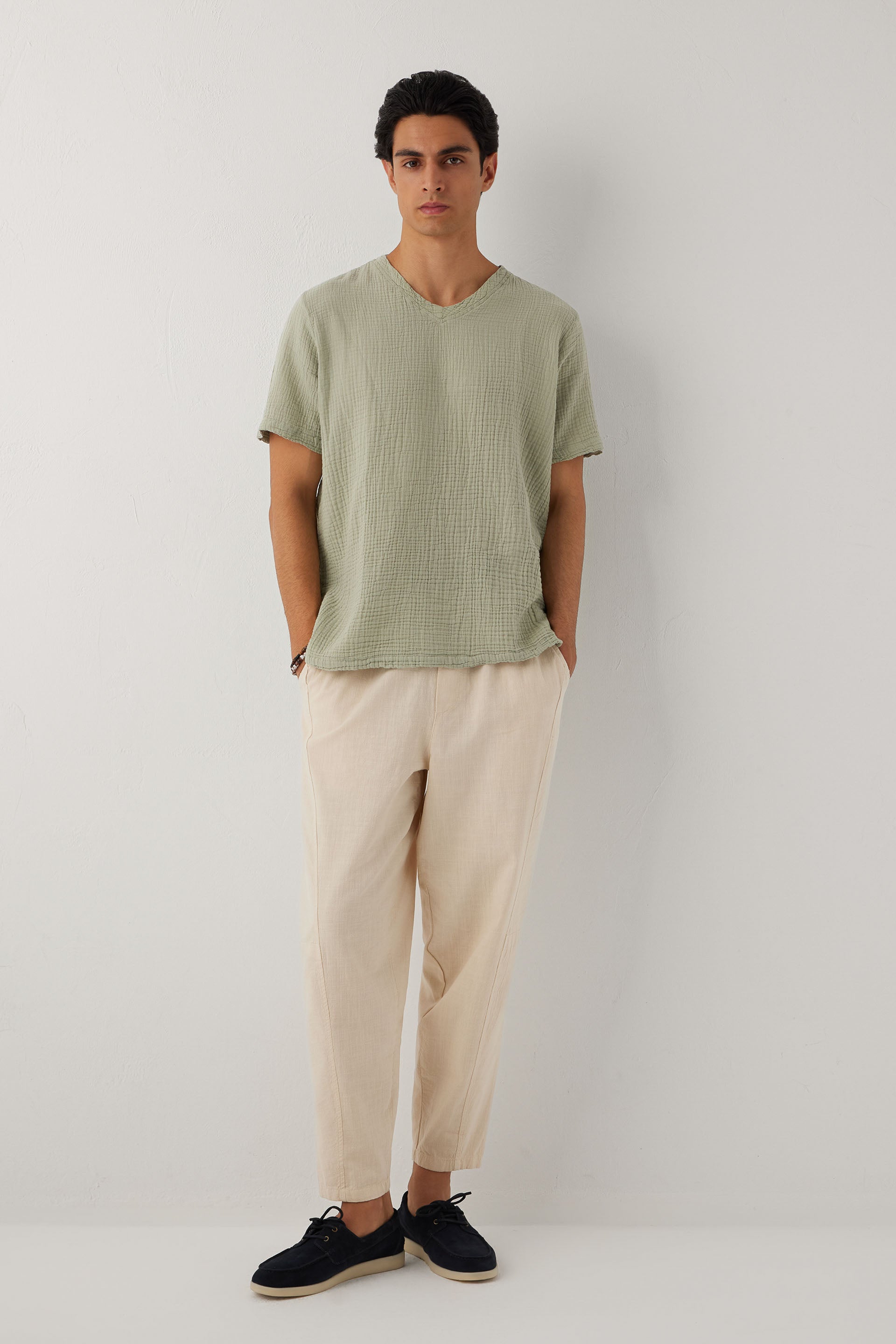 Nomad V Yaka Müslin Pamuklu Oversize Erkek Tişört #renk_Ada Çayı