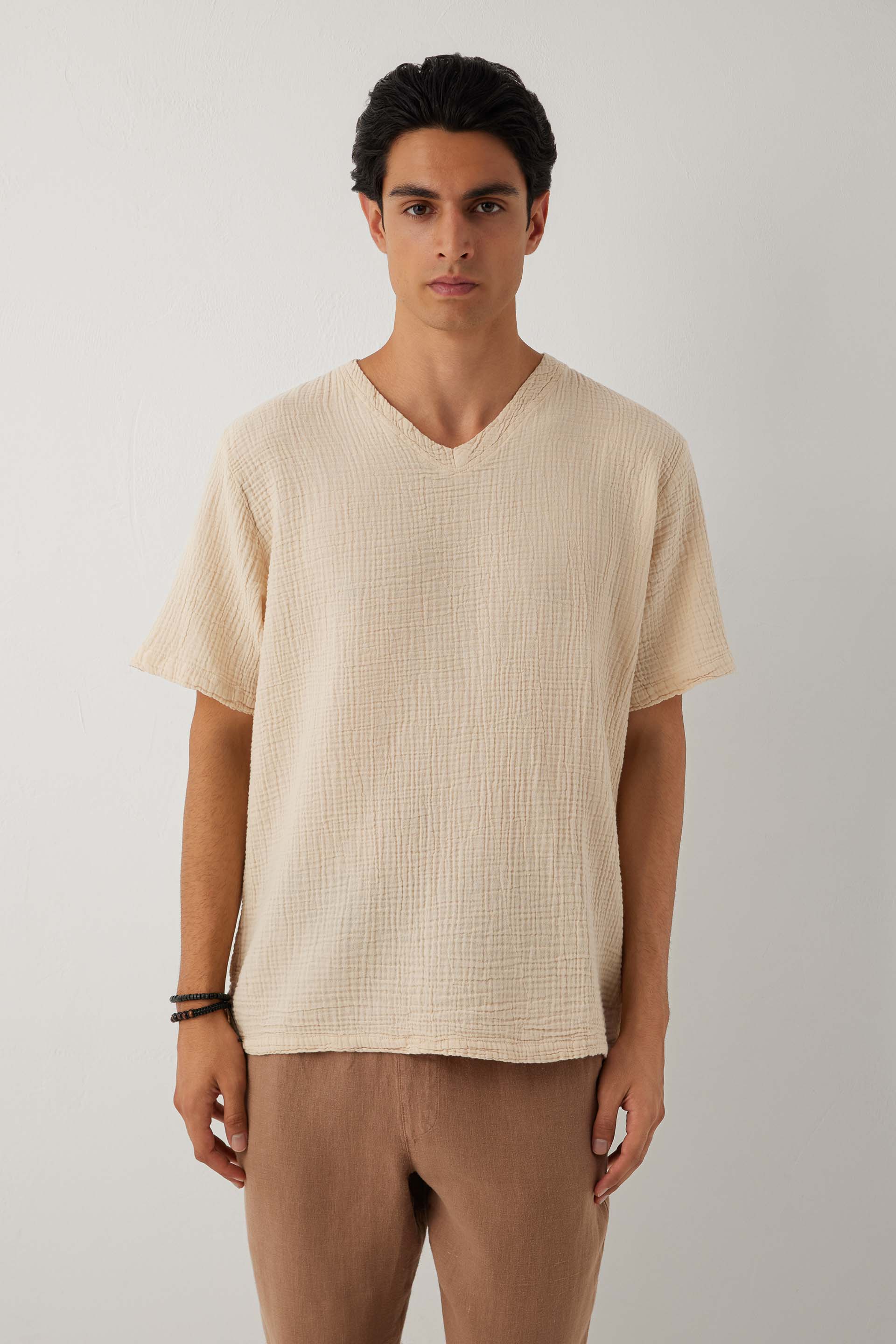 Nomad V Yaka Müslin Pamuklu Oversize Erkek Tişört #renk_Bej