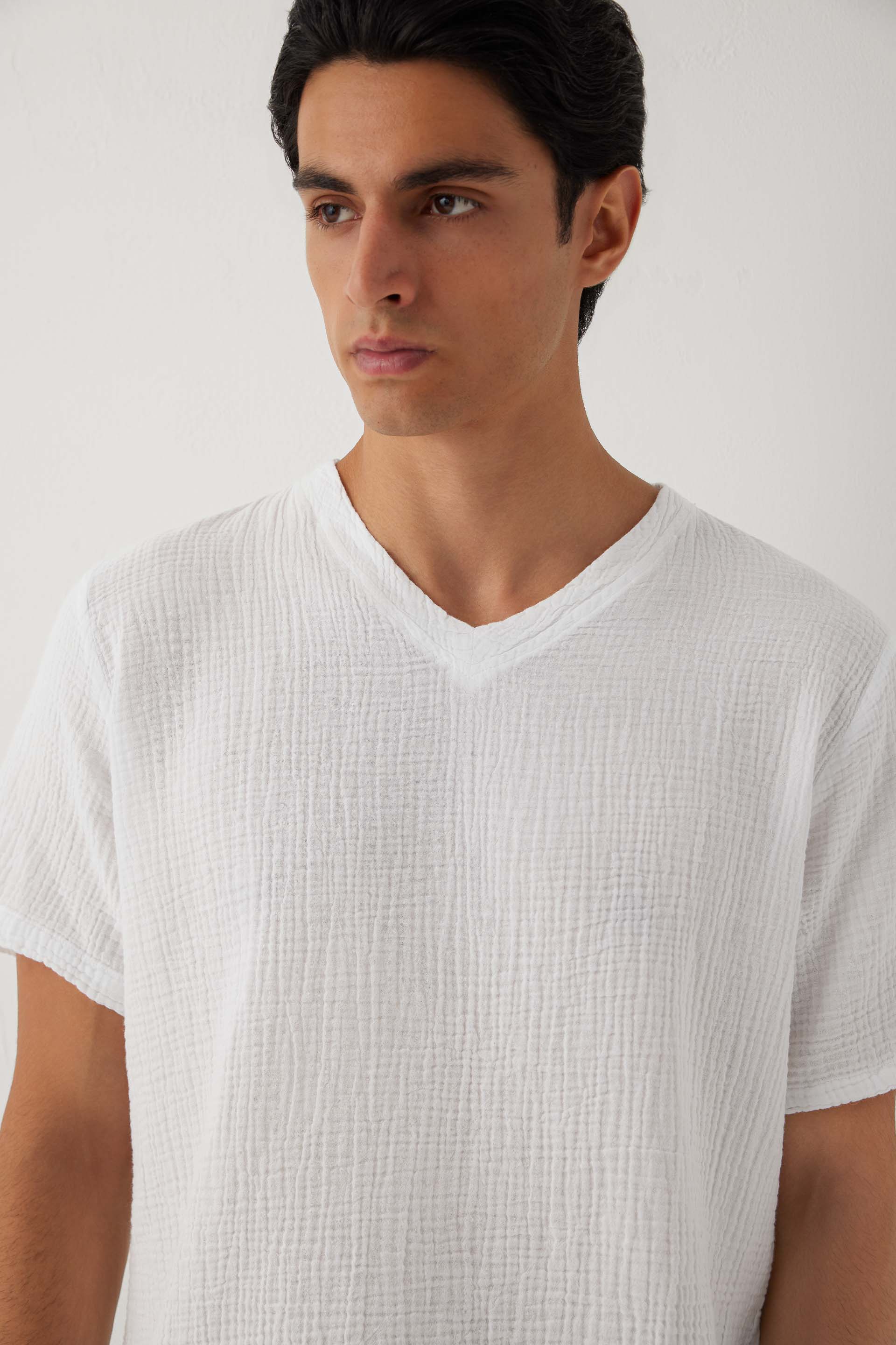 Nomad V Yaka Müslin Pamuklu Oversize Erkek Tişört #renk_Beyaz