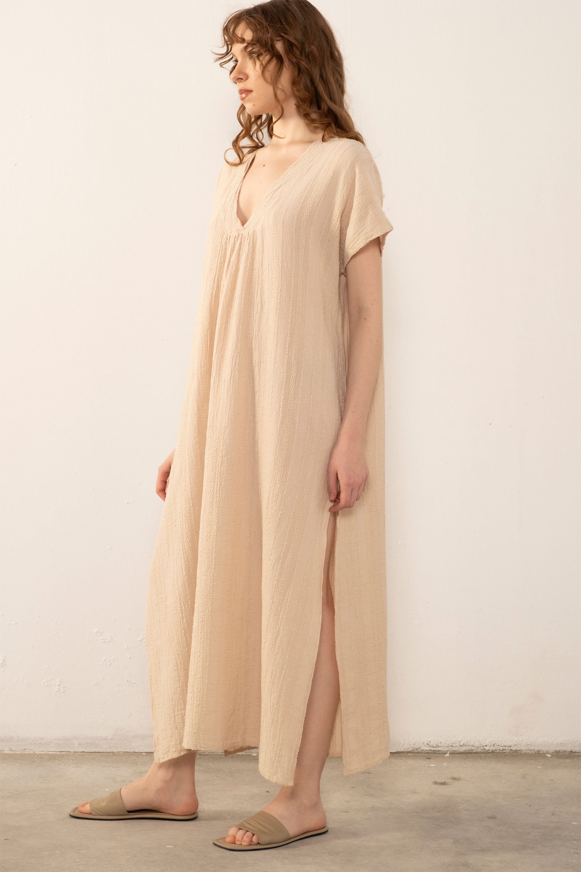 Desenli Dokuma Maxi Kaftan Elbise #Renk_ Bej