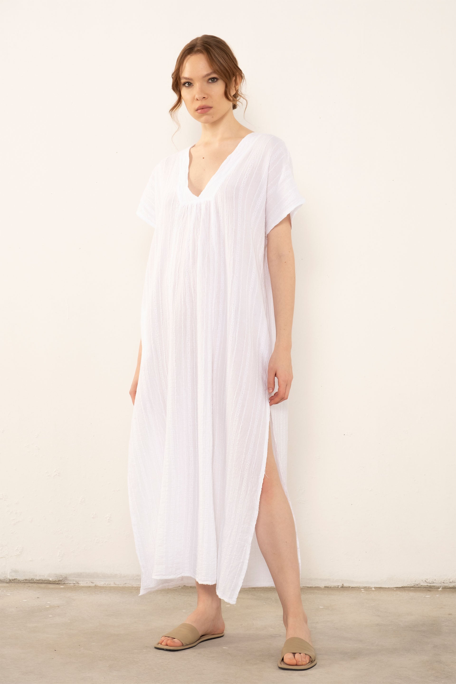 Desenli Dokuma Maxi Kaftan Elbise #Renk_ Beyaz