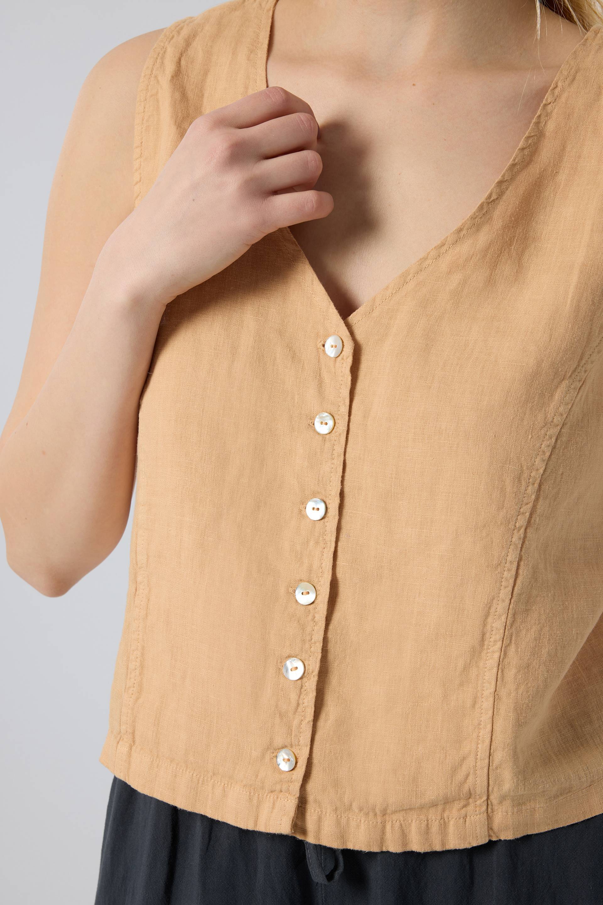 Ham Keten Kadın Düğmeli Yelek #renk_Kil Beji