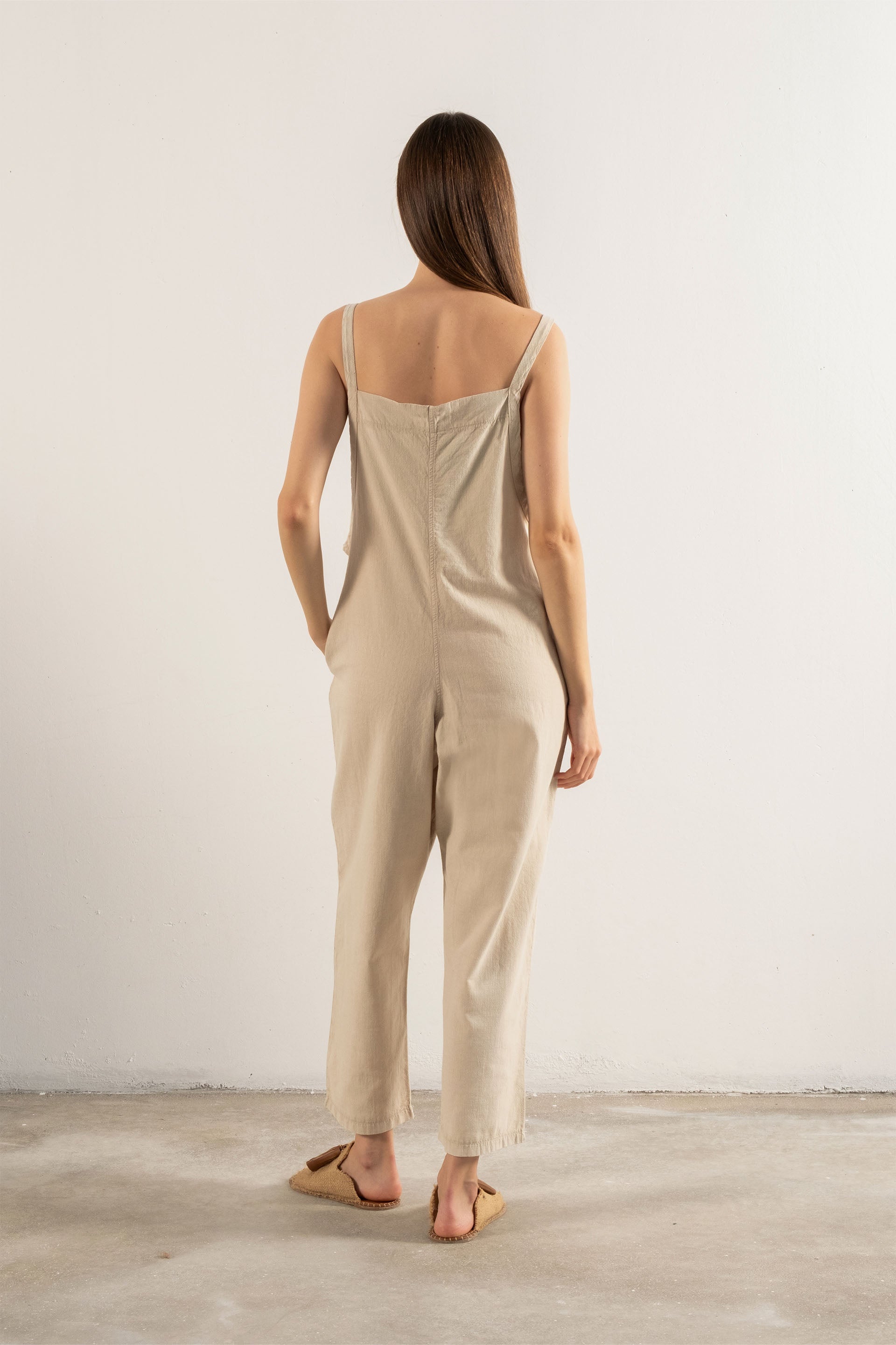 Pamuklu Dar Paça Askılı Cepli Mevsimlik Kadın Tulum / Bej #Renk_Bej