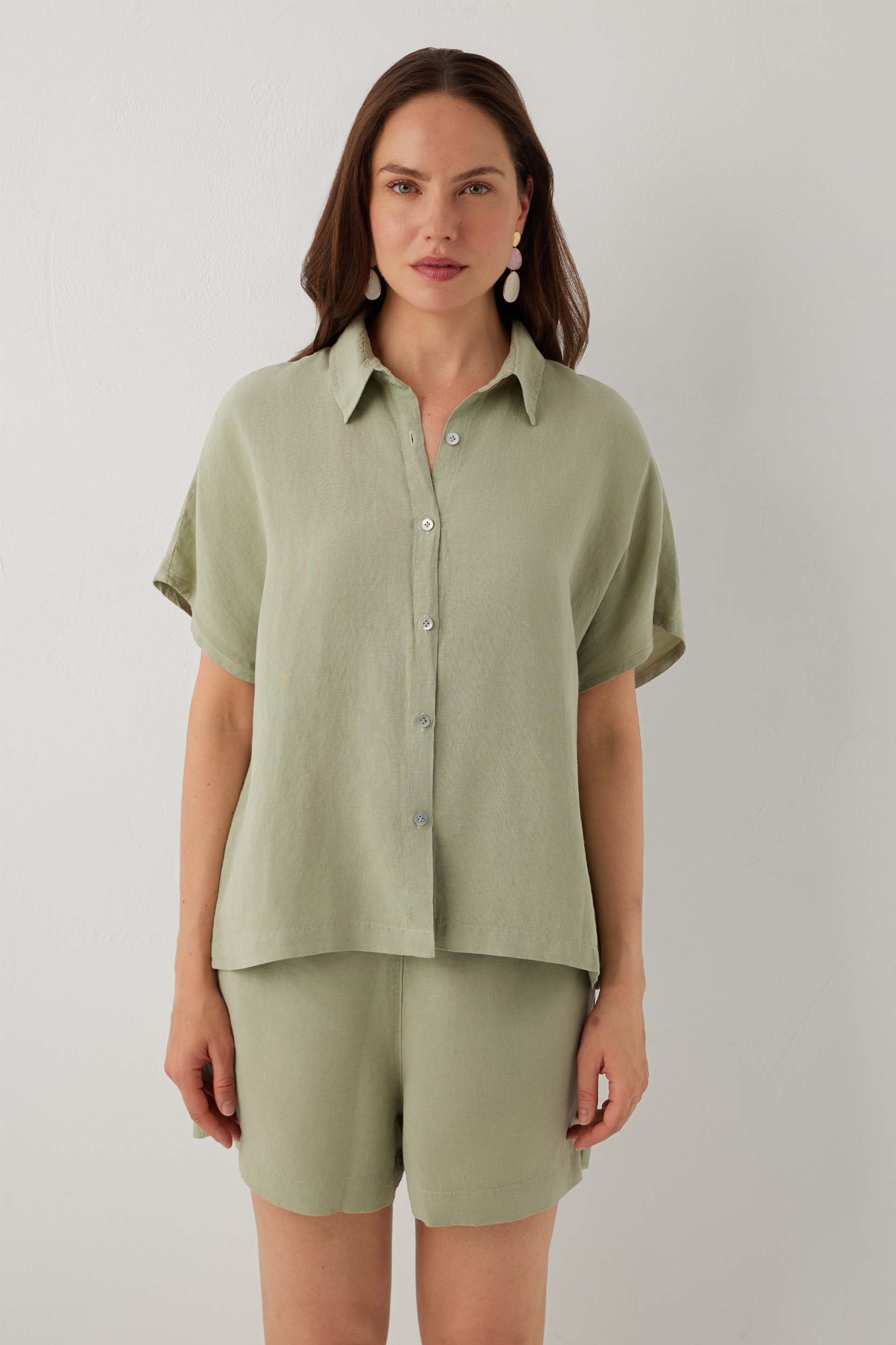 Linoflow Oversize Yarasa Kesim Tencel Keten Karışımlı Kadın Gömlek #renk_Ada Çayı