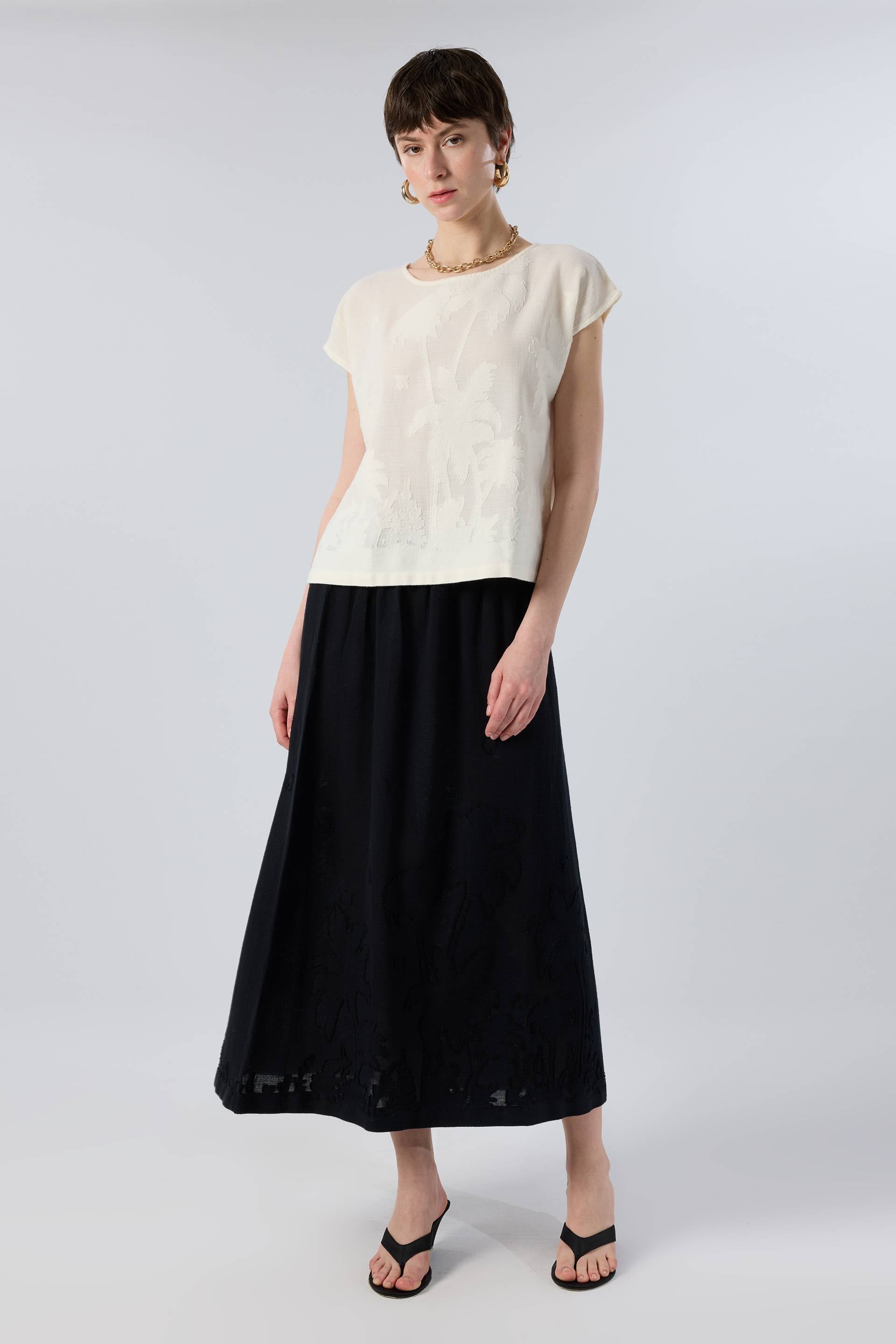 Palmiye Desenli Etamin Dokulu Midi Etek #renk_Siyah