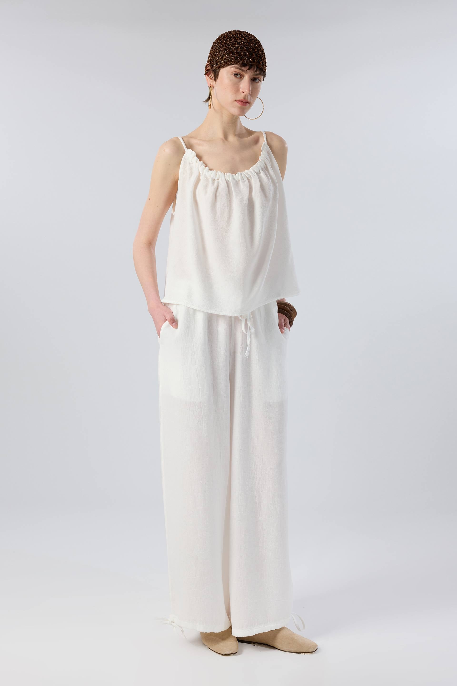 Luma Dokulu Tencel Askılı Bluz Pantolon #renk_Beyaz
