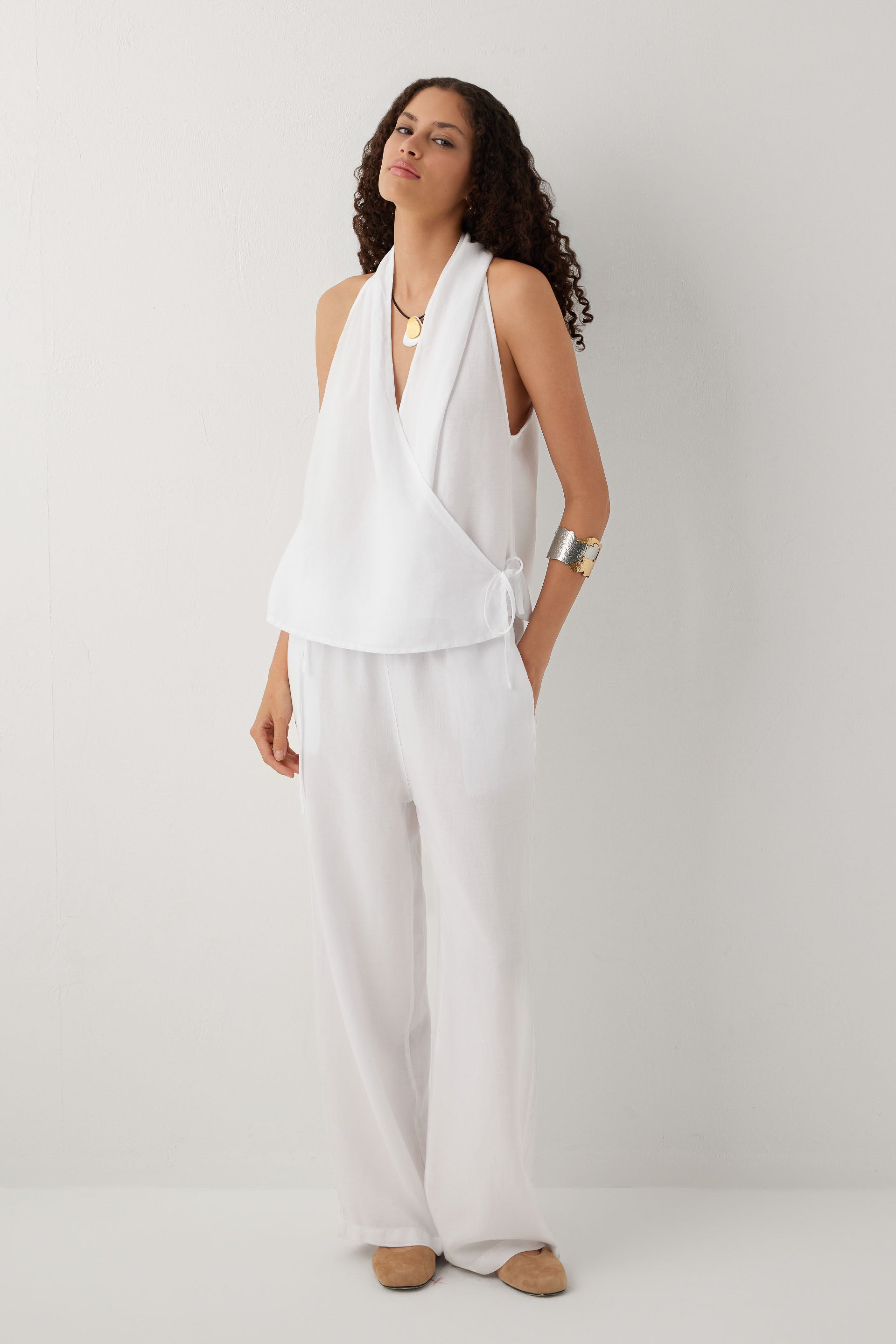 Linoflow Anvelop Yandan Bağlamalı Keten Tencel Karışımlı Kadın Bluz #renk_Beyaz