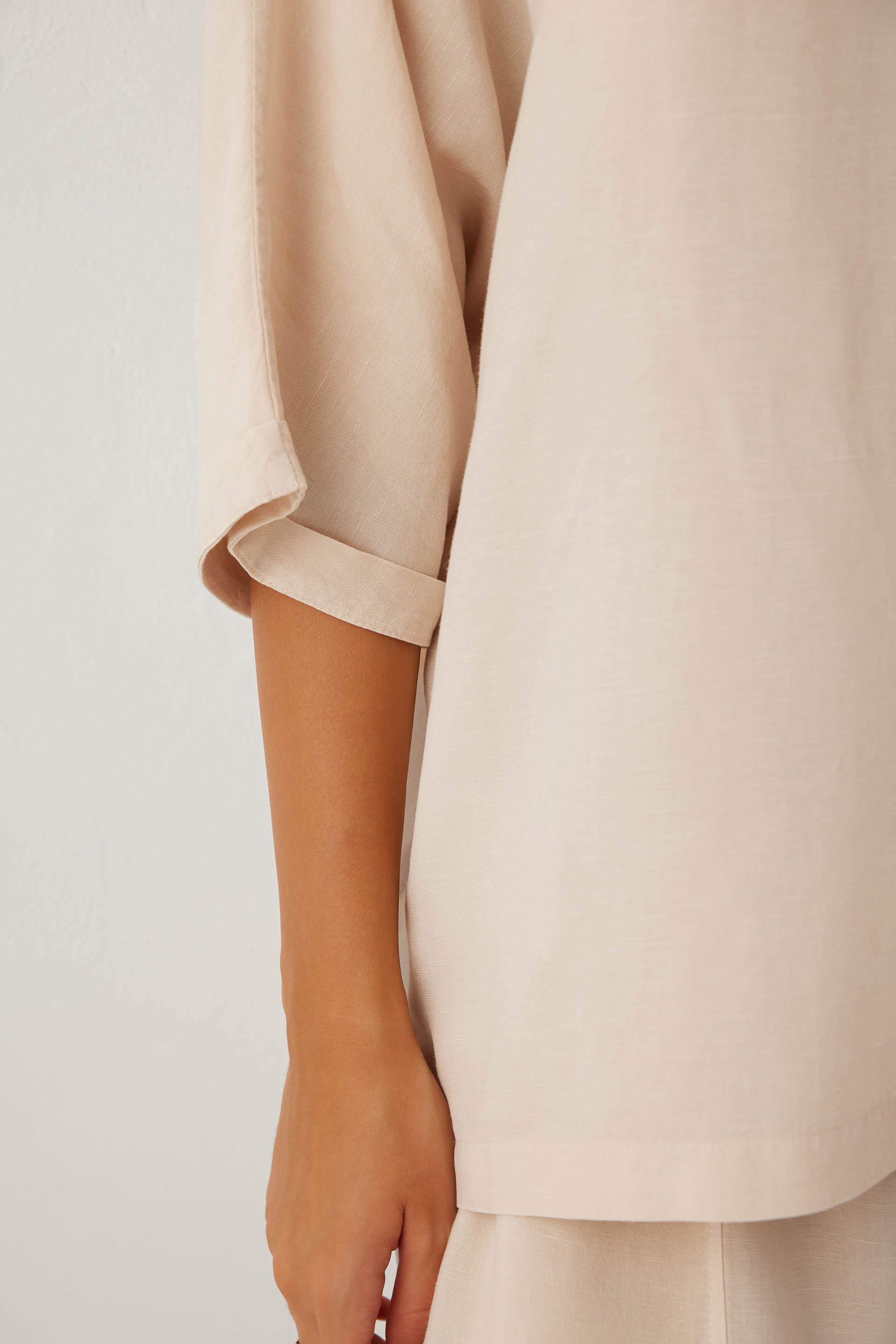 Linoflow Tensel Keten V Yaka Oversize Bluz
