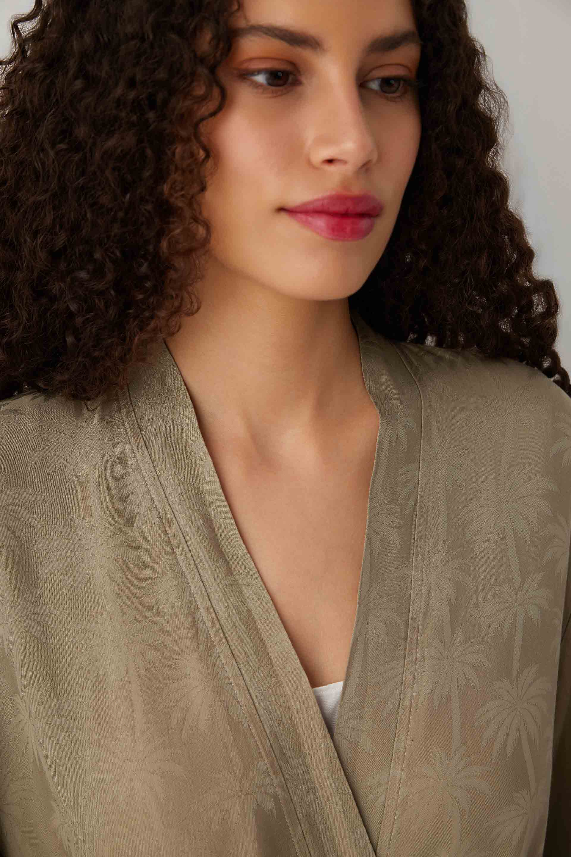 Woven Flora Palm Flow Tencel Uzun Kollu Kadın Kimono Sabahlık #renk_Olive
