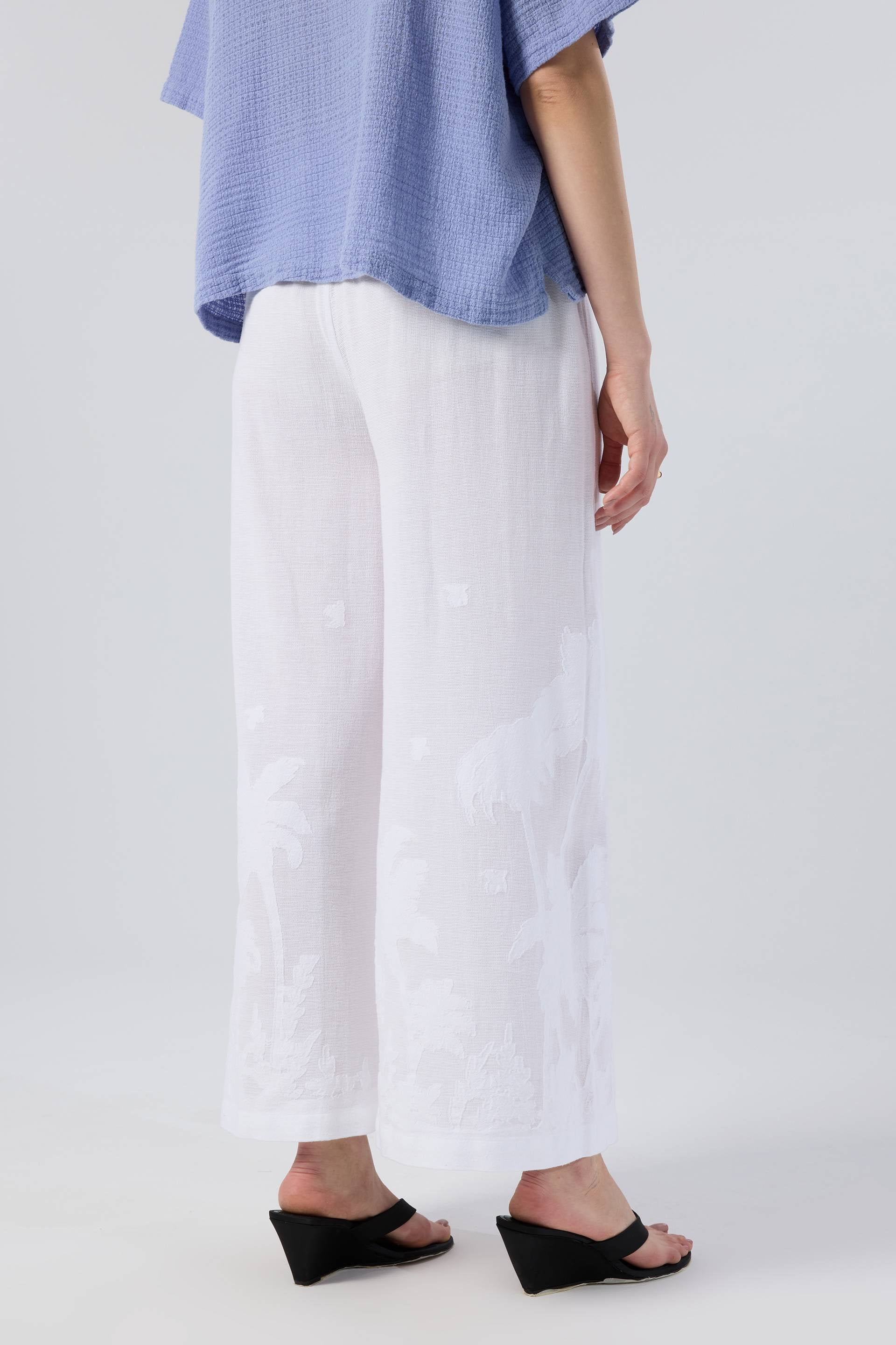 Palmiye Desenli Etamin Dokulu Kadın Pantolon #renk_Beyaz