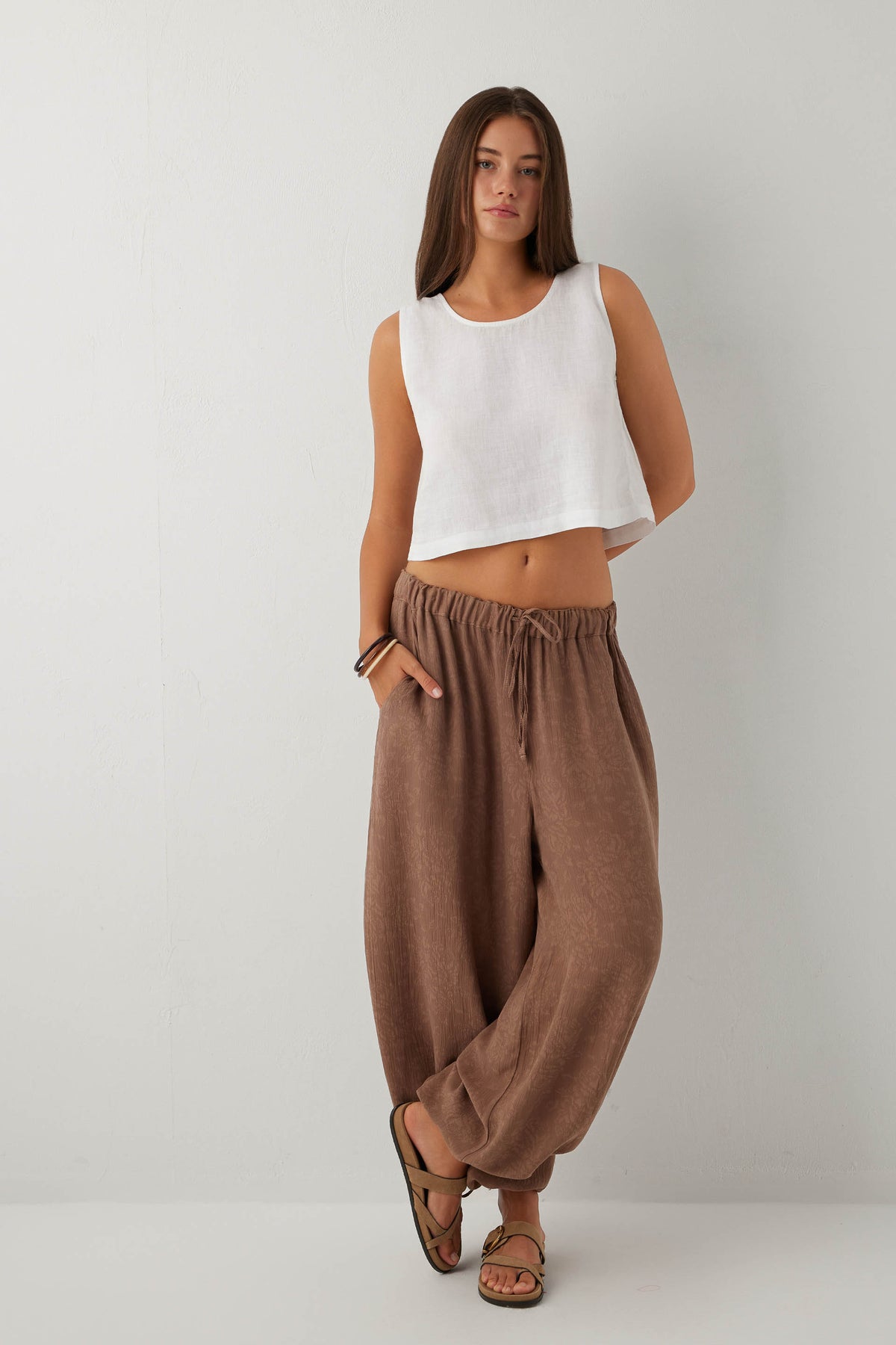 Luma Dokulu Tencel Pantolon #renk_Kahve