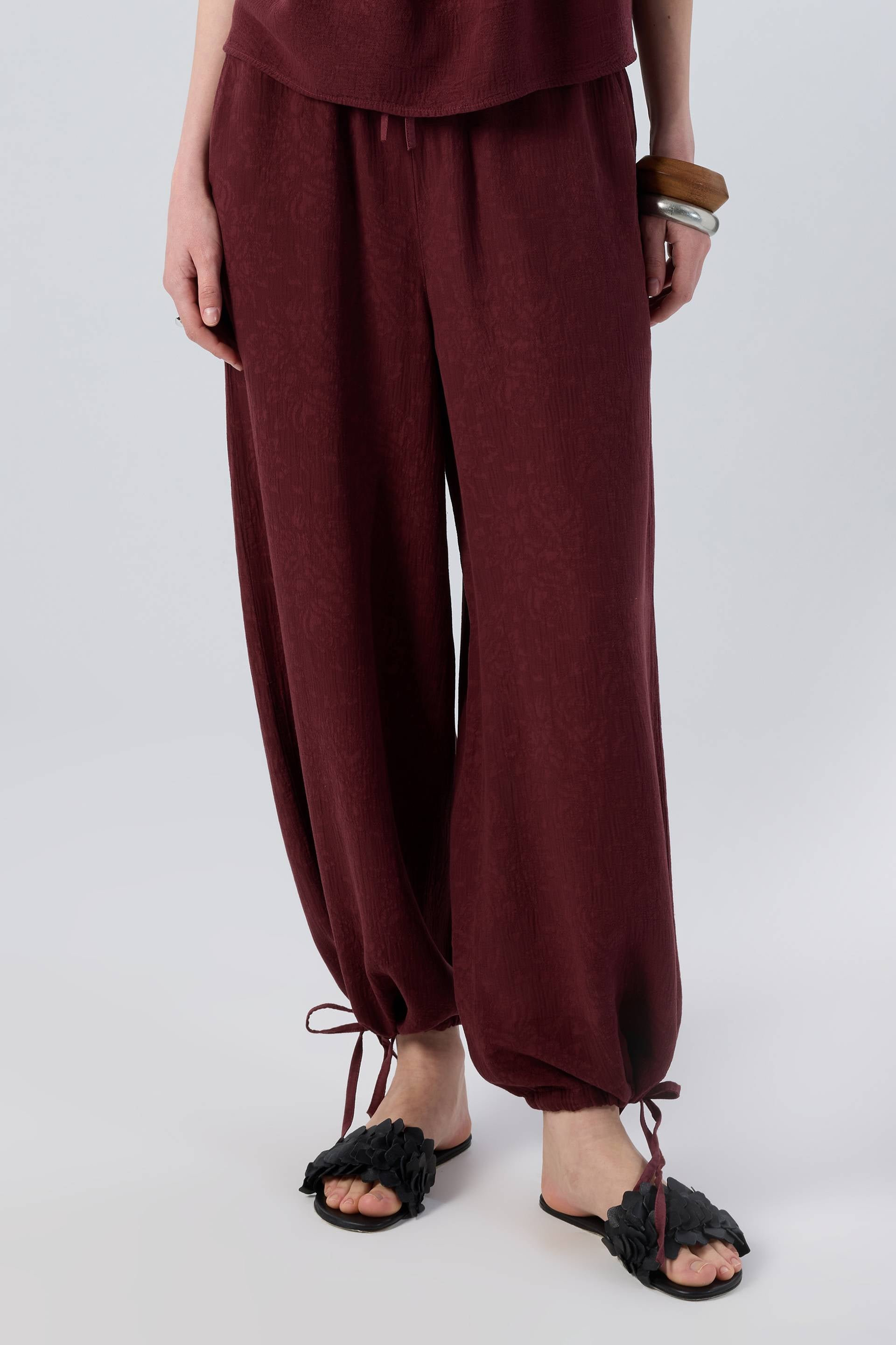 Luma Dokulu Tencel Askılı Bluz Pantolon #renk_Mürdüm