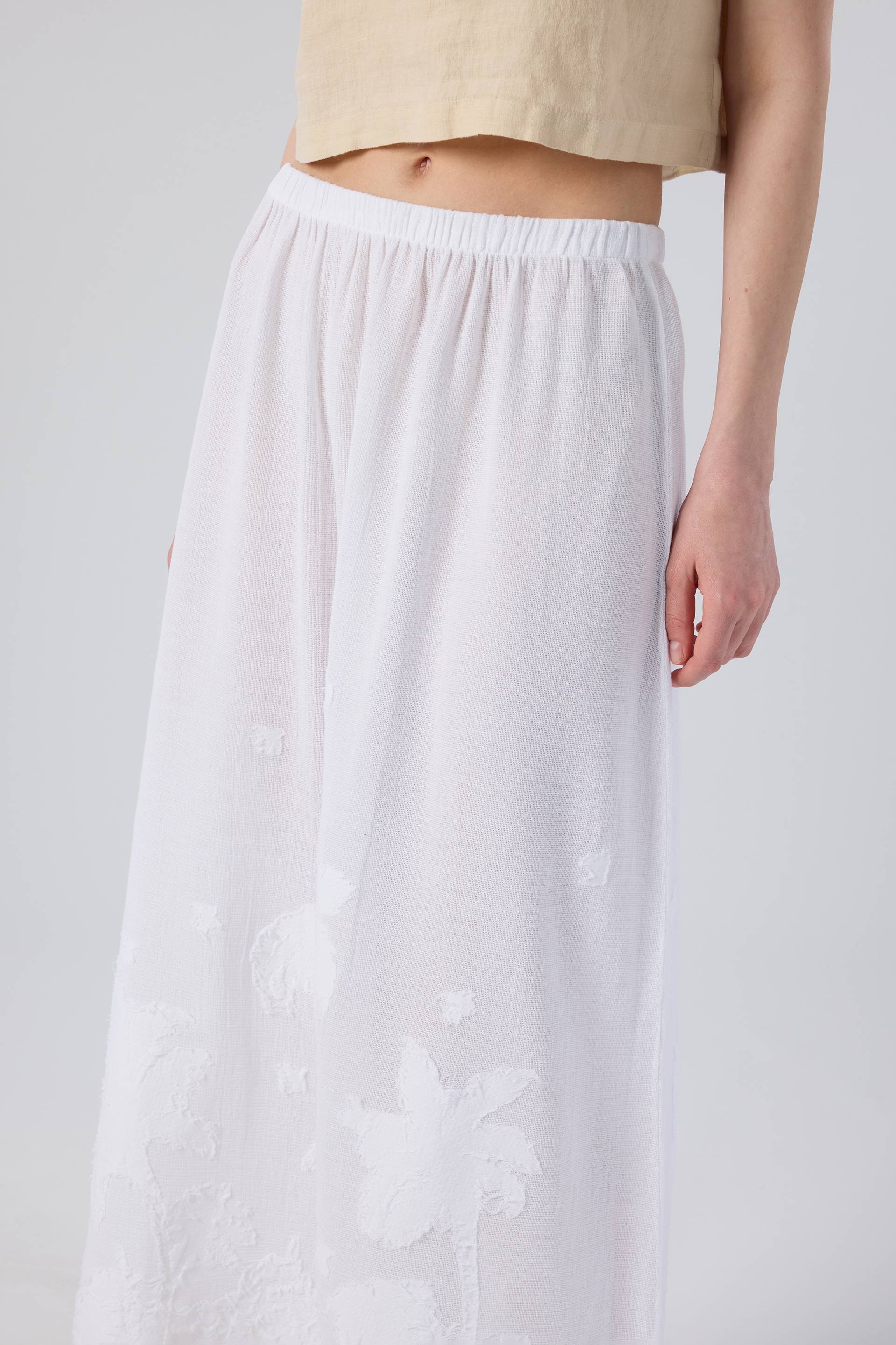 Palmiye Desenli Etamin Dokulu Midi Etek #renk_Beyaz