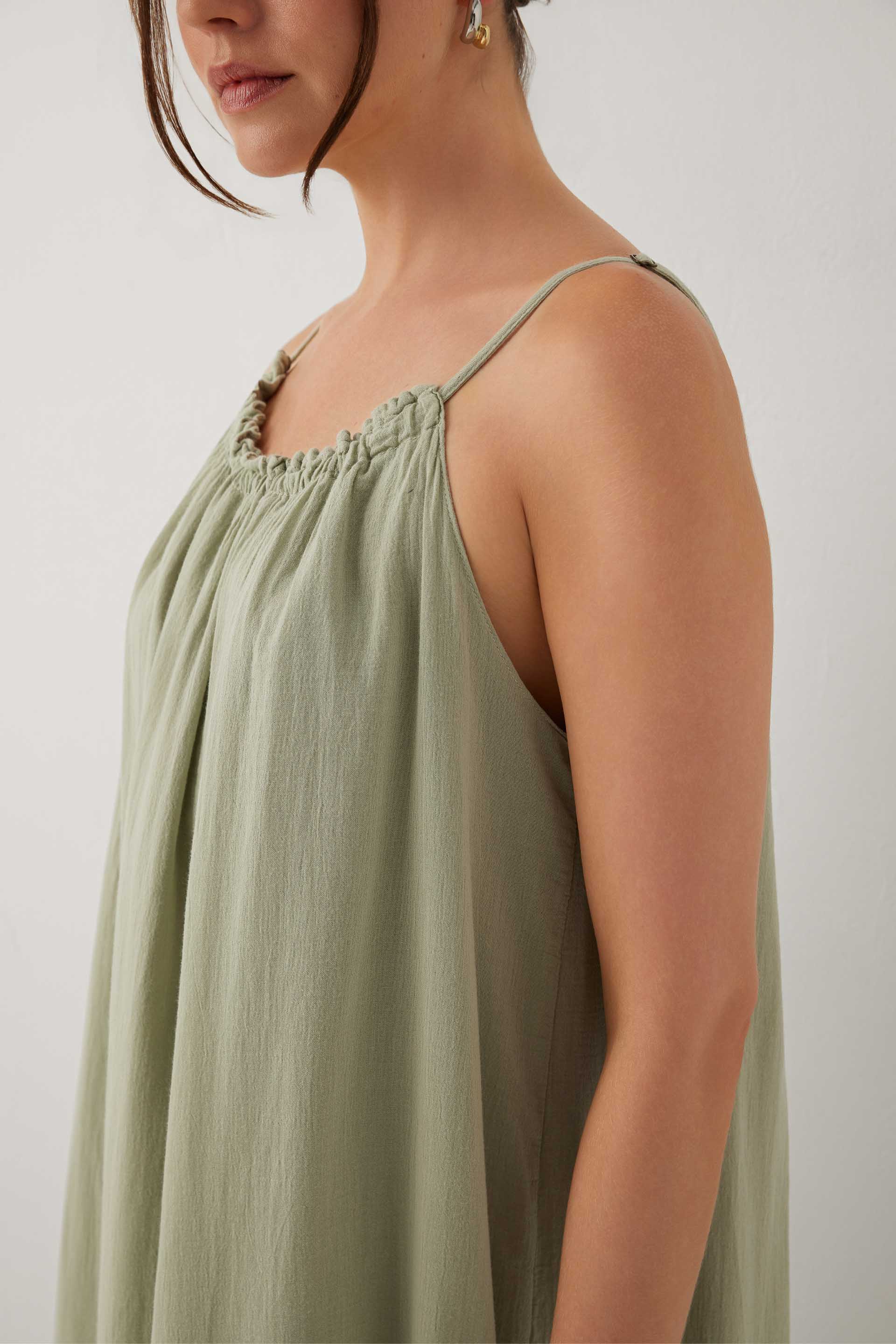 Breeze Vual Kumaş Büzgü Yaka Maxi Elbise #renk_Ada Çayı