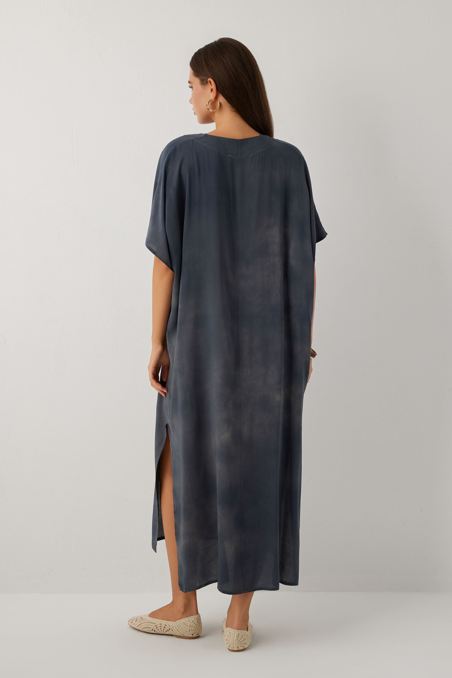 Earth Dye V Yaka Batik Maxi Elbise
