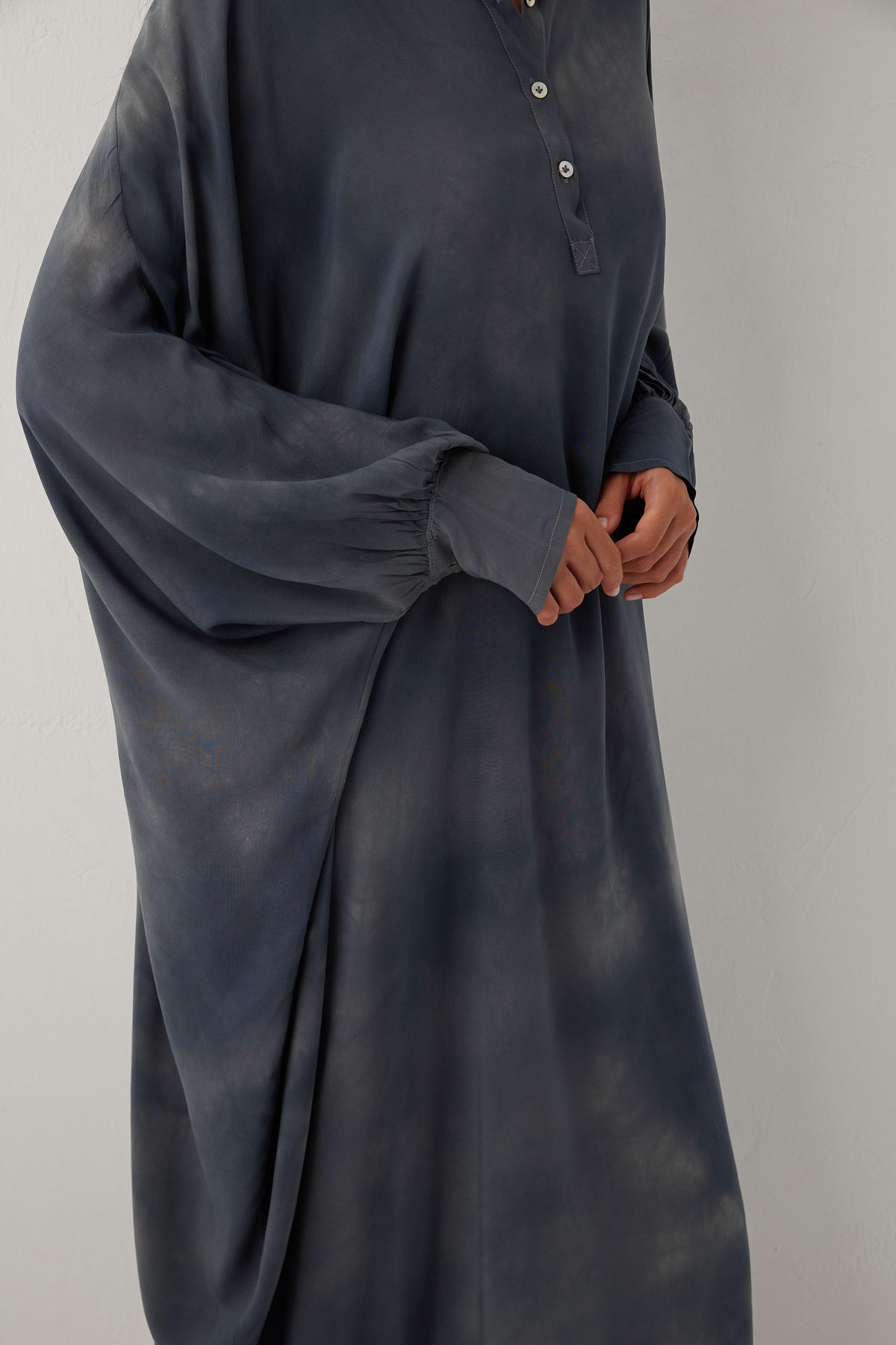 Earth Dye Yakalı Yarasa Batik Elbise #renk_Antrasit