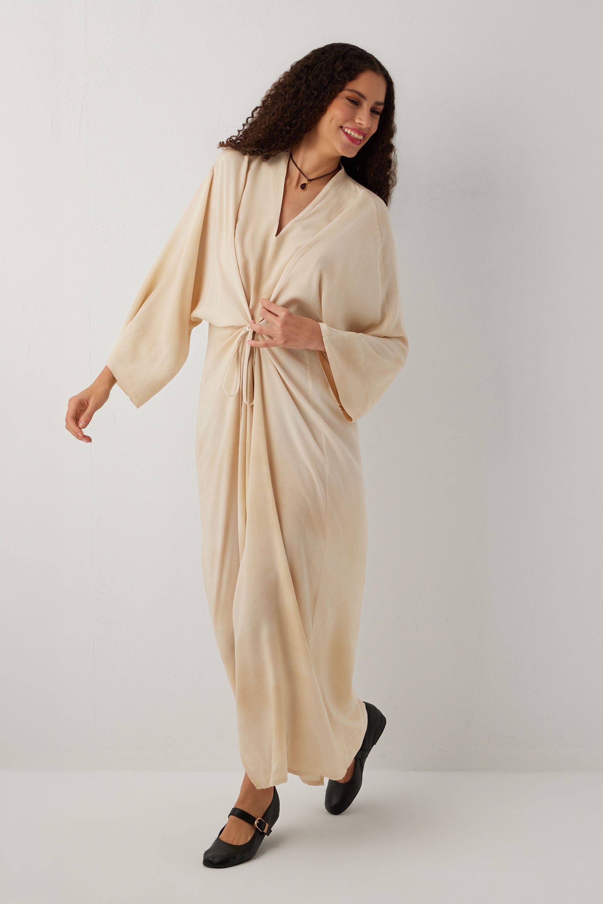 Earth Dye Bağlamalı Kimono Kol Maxi Elbise #renk_Bej