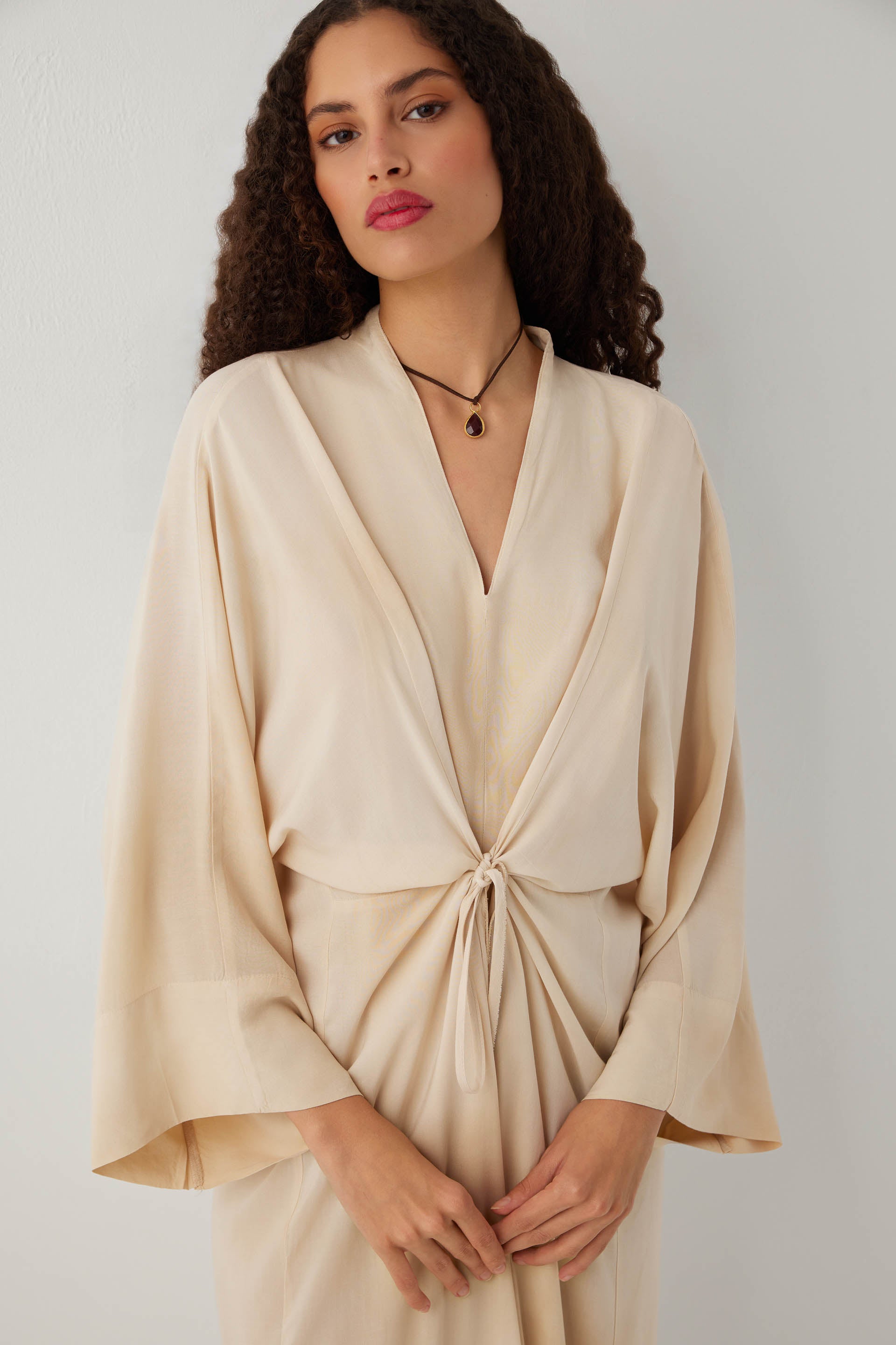 Earth Dye Bağlamalı Kimono Kol Maxi Elbise #renk_Bej