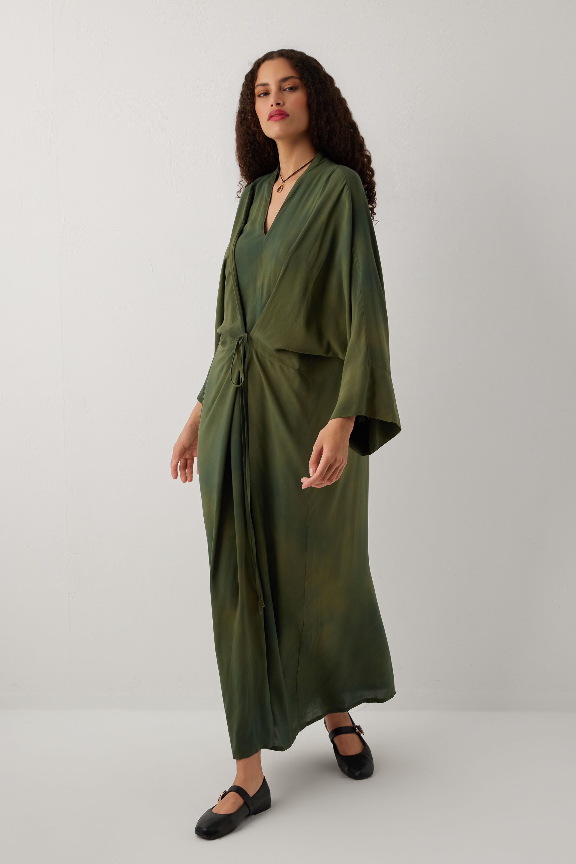 Earth Dye Bağlamalı Kimono Kol Maxi Elbise #renk_Haki