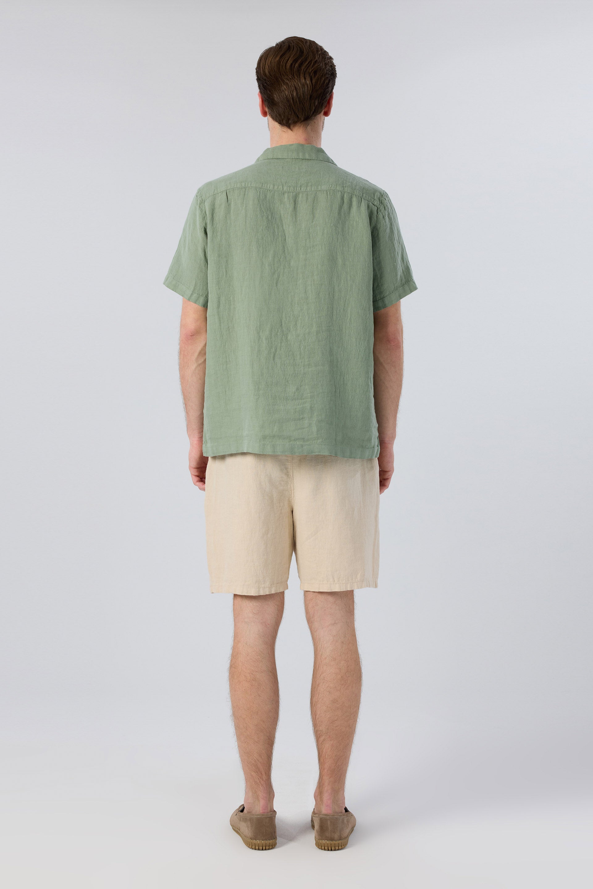 Rahat Kesim Cepli Keten Erkek Şort Arka Detayı #Renk_Bej