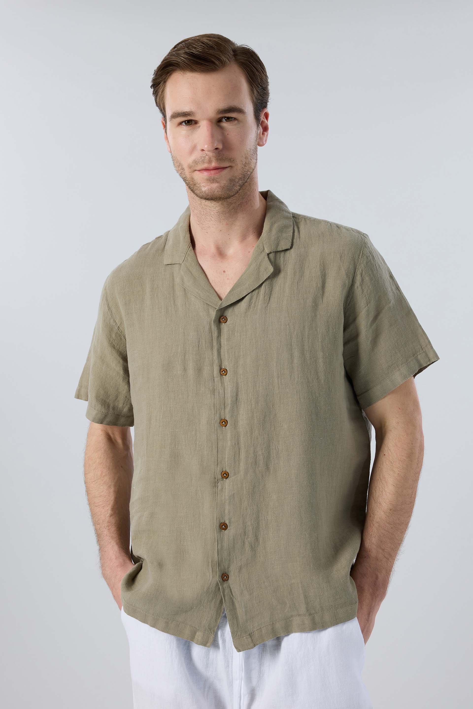 Yatık Yakalı Kısa Kollu Keten Erkek Gömlek #renk_Olive
