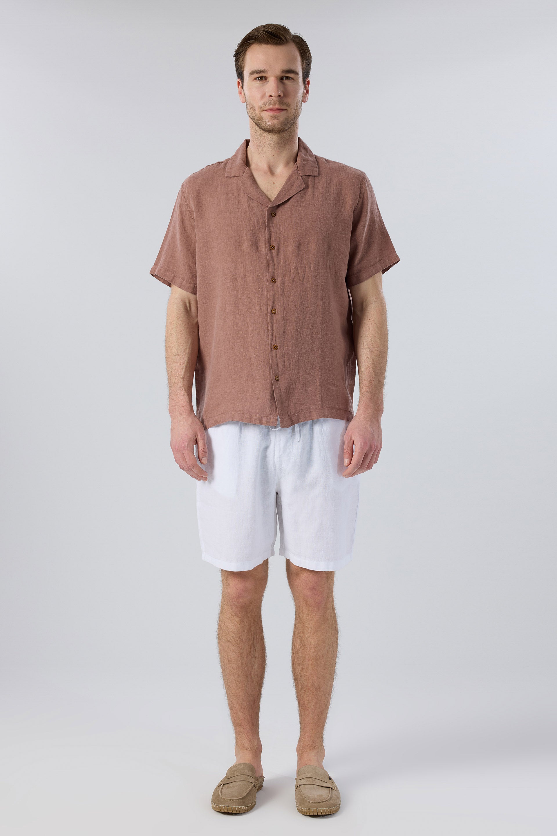 Yatık Yakalı Kısa Kollu Keten Erkek Gömlek #renk_Toprak Kahve