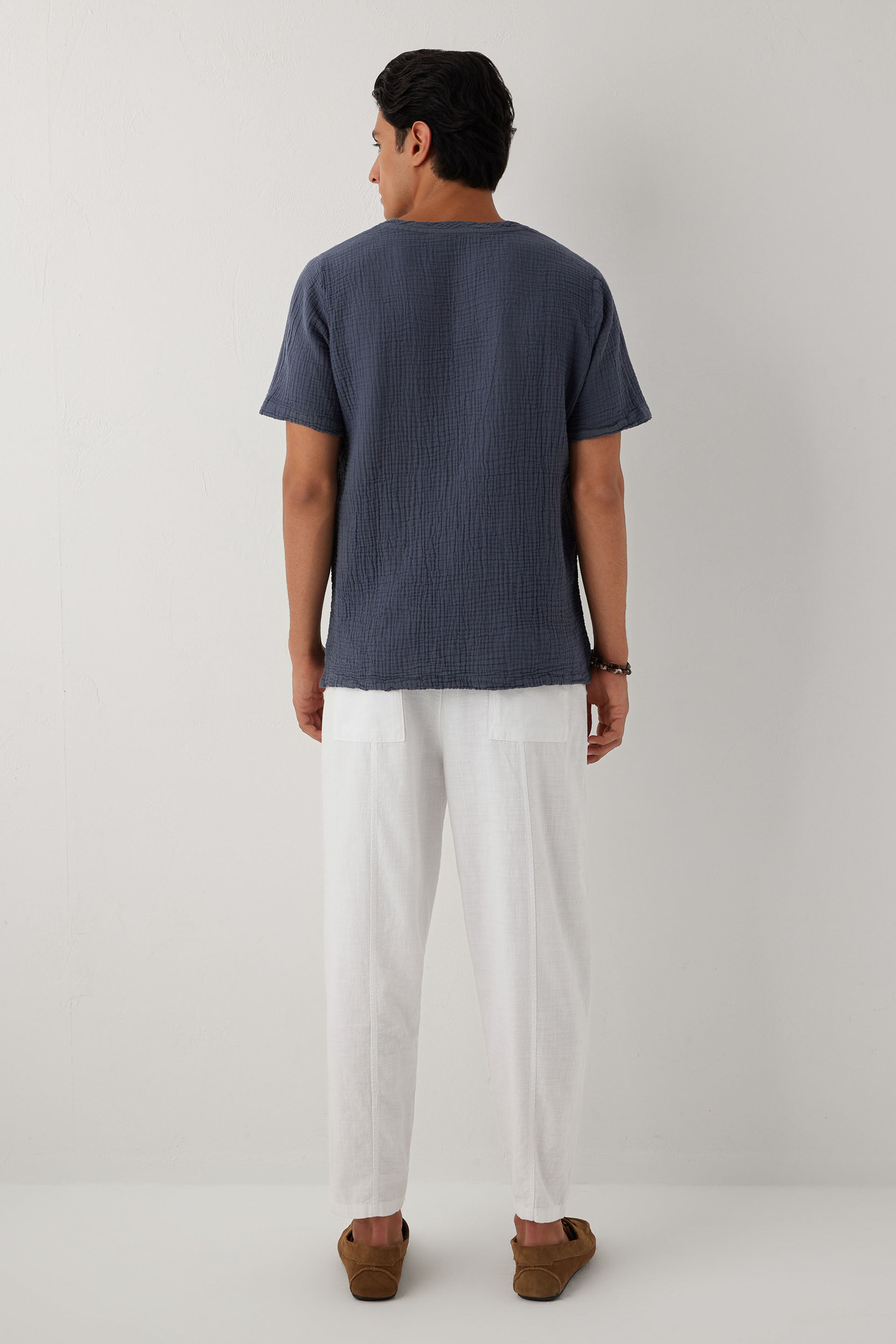 Nomad V Yaka Müslin Pamuklu Oversize Erkek Tişört #renk_Antrasit